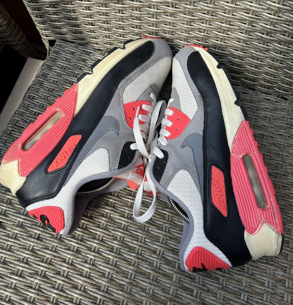 Nike × Vintage Nike Air Max 90 Infrared Vintage OG 2013 Size 10 543361-161 Size US 10 / EU 43 - 5 Thumbnail