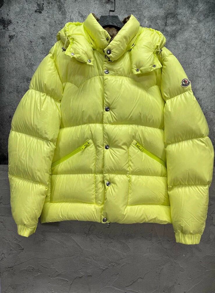 Moncler MONCLER Fluorescent Yellow Down Jacket 5 99New WornOnce Size XXL / US 16-18 / IT 52-54 - 1 Thumbnail
