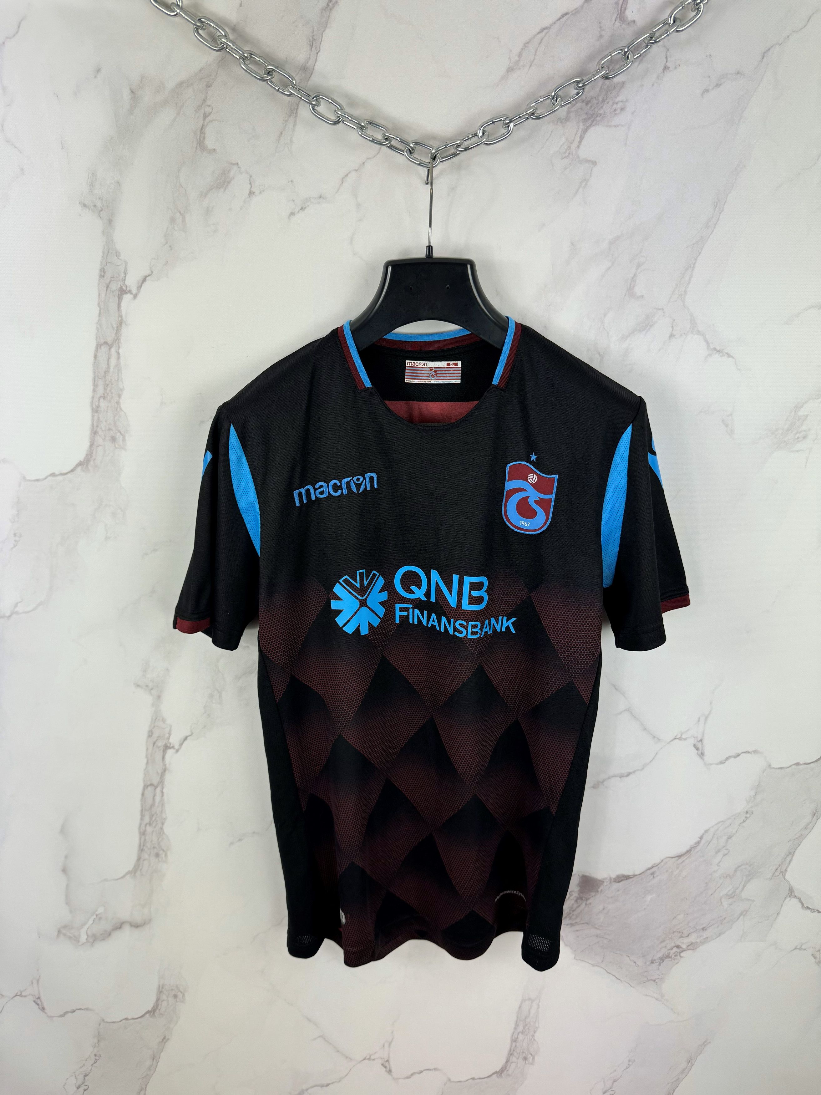 Macron Macron Trabzonspor #17 Burak Jersey 18 - 19 Season Third Size US XL / EU 56 / 4 - 1 Thumbnail