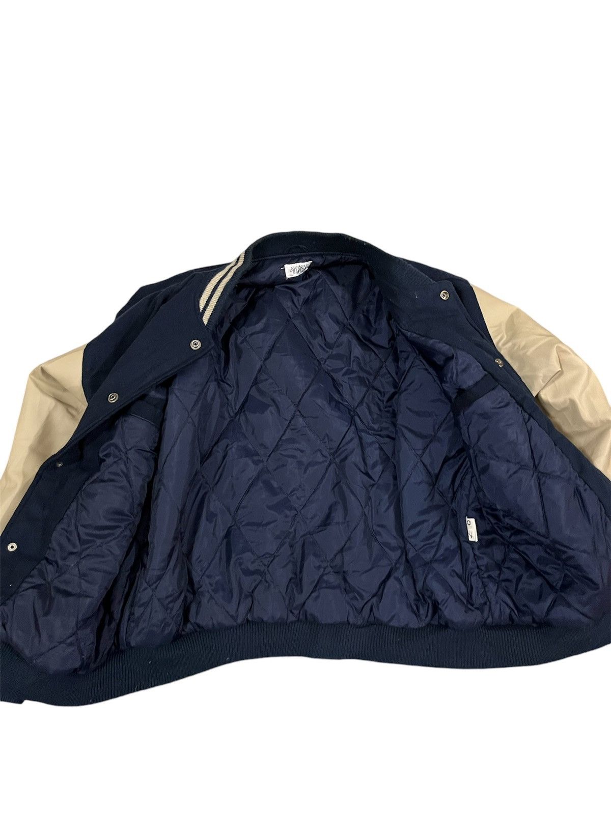 Japanese Brand Suntory Coffee Boss Embroidered Big Logo Varsity Jacket Size US L / EU 52-54 / 3 - 3 Thumbnail