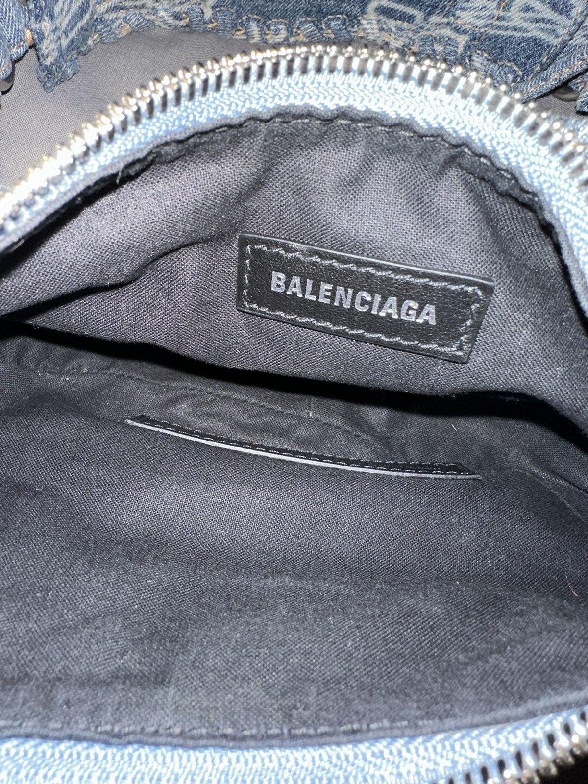Balenciaga Balenciaga Le Cagole Shoulder Bag XS BB monogram denim blue Size ONE SIZE - 6 Thumbnail