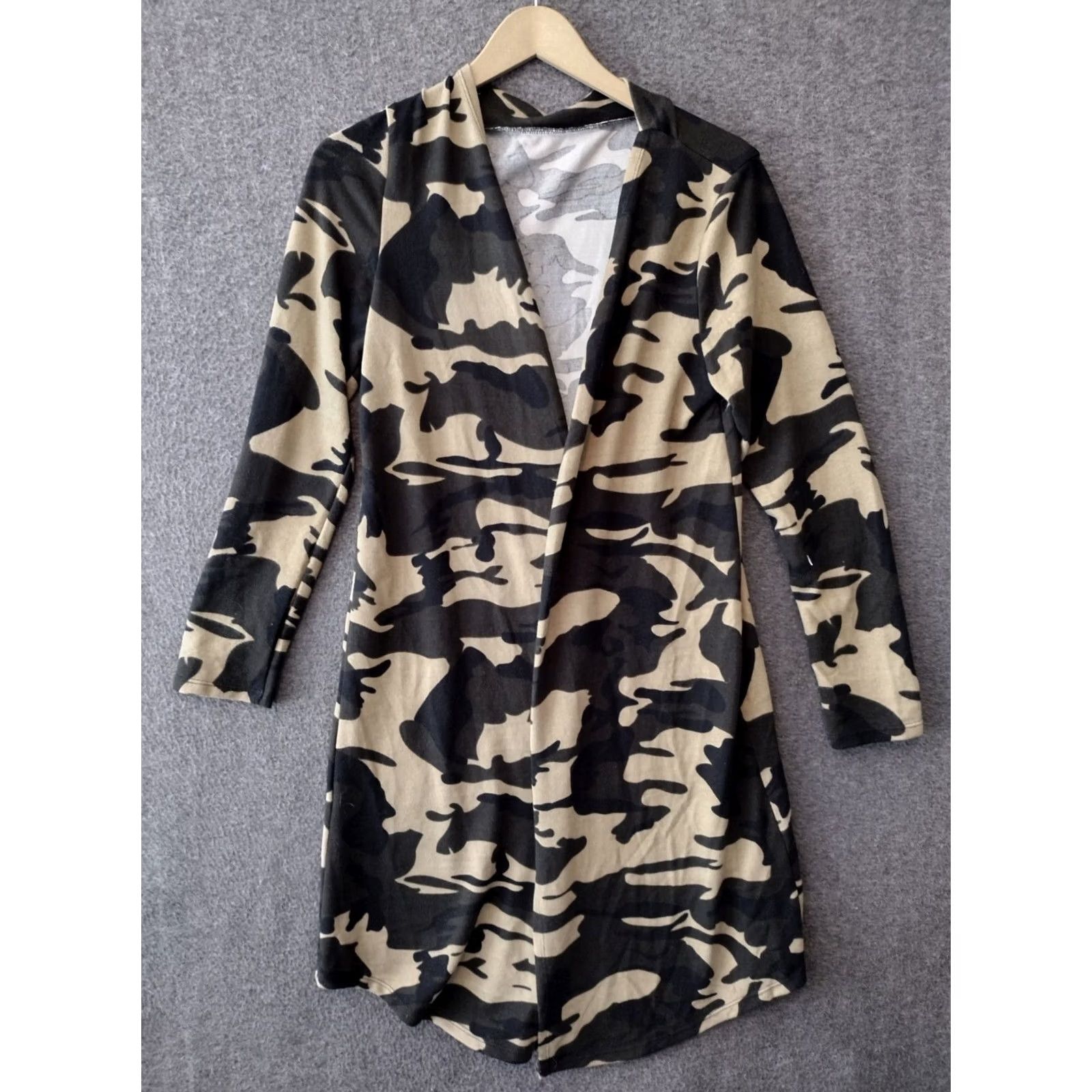 Vintage VINTAGE Women's Camo Cardigan Open Front Jacket Black/Beige Size M Size M / US 6-8 / IT 42-44 - 3 Thumbnail
