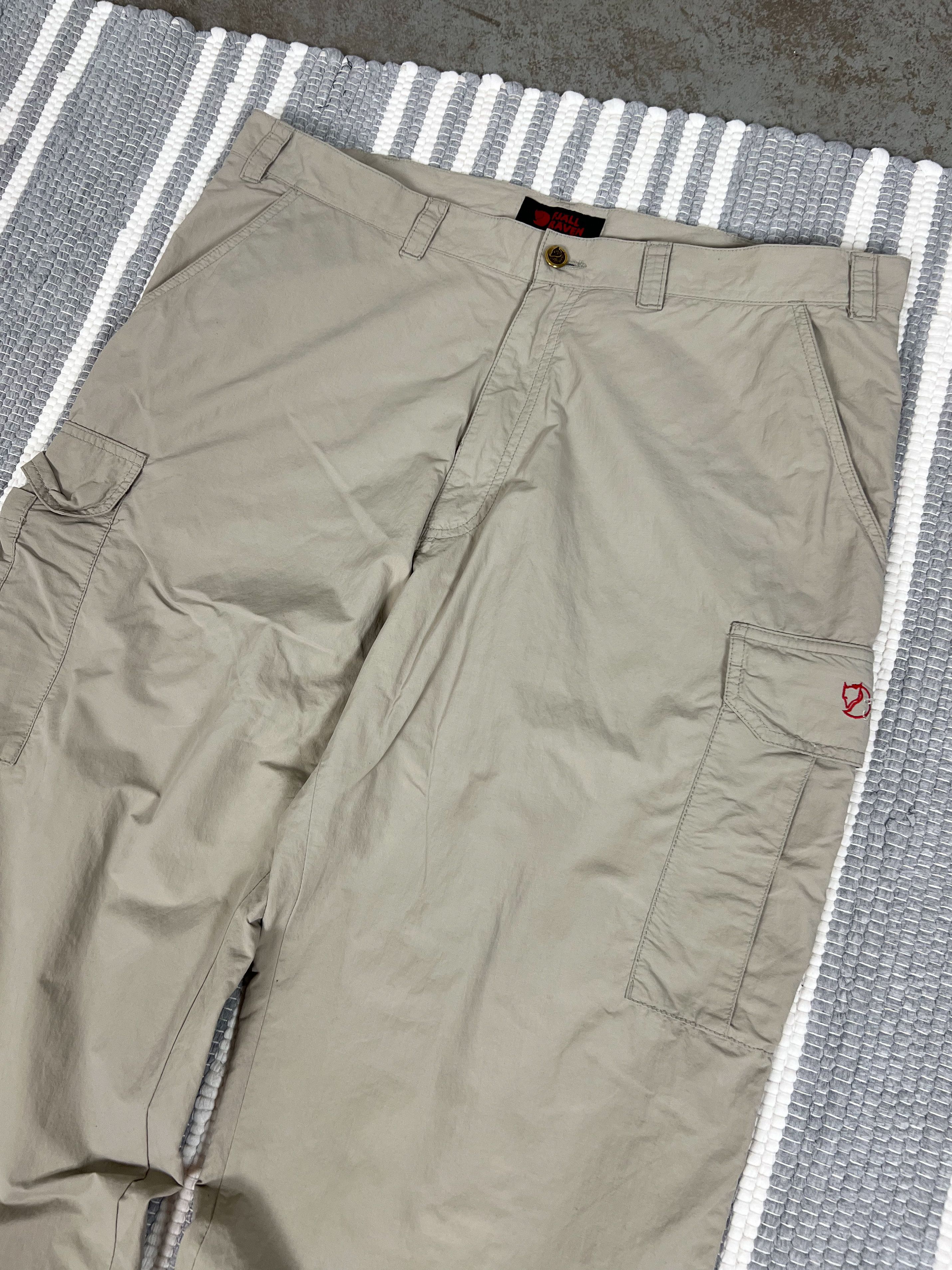 Fjallraven Vintage Fjallraven Cargo Outdoor Pants Size US 34 / EU 50 - 3 Thumbnail