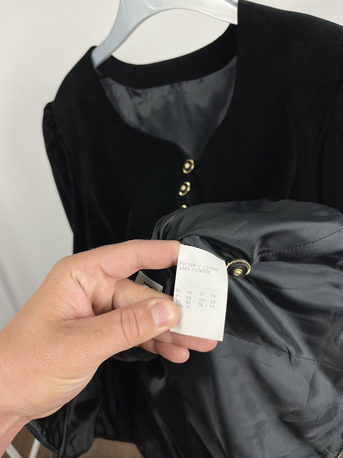 Vintage Helene Strasser Germany Vintage Velvet Jacket Gold Buttons Size L / US 10 / IT 46 - 7 Thumbnail