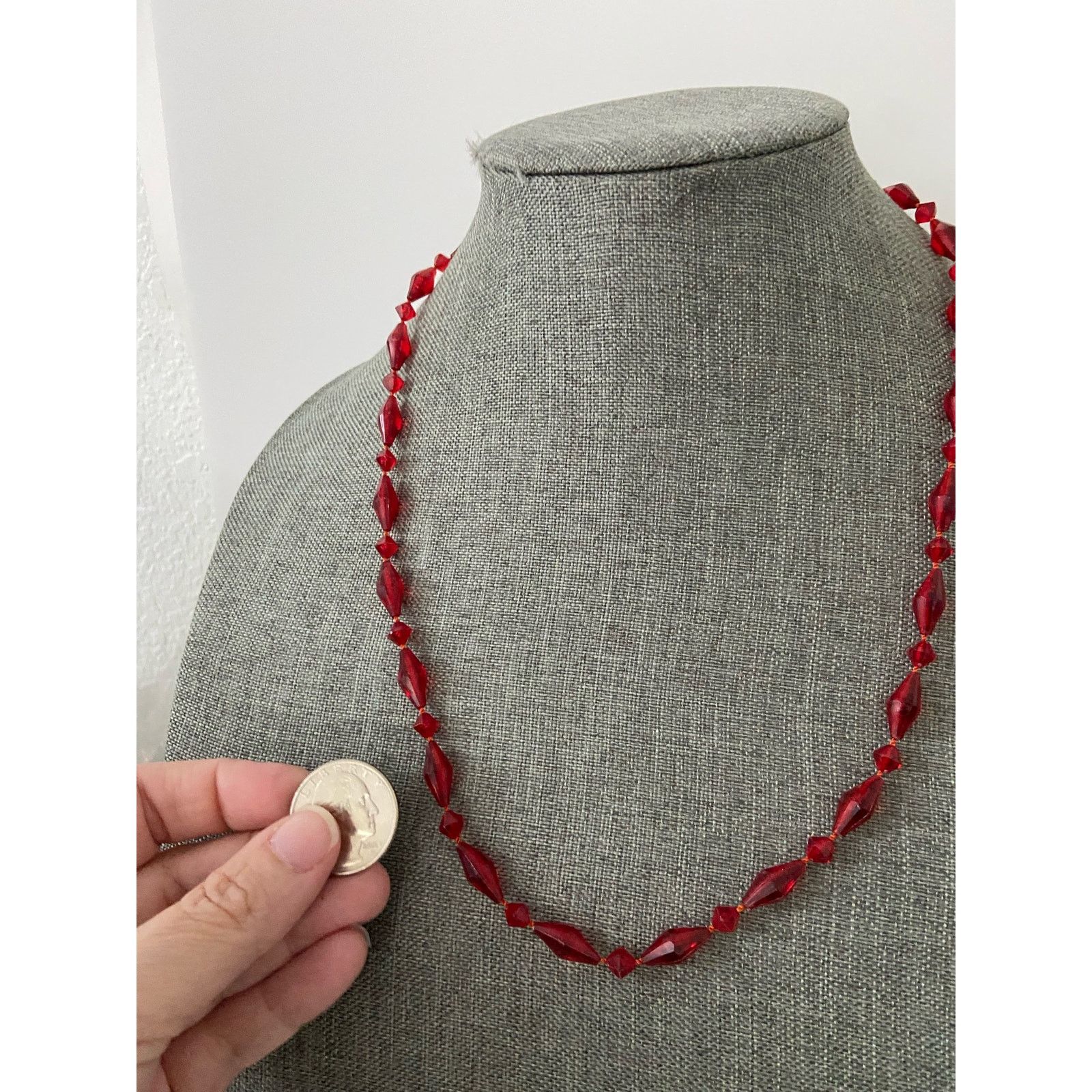 Vintage Vintage red bead necklace Size ONE SIZE - 2 Thumbnail