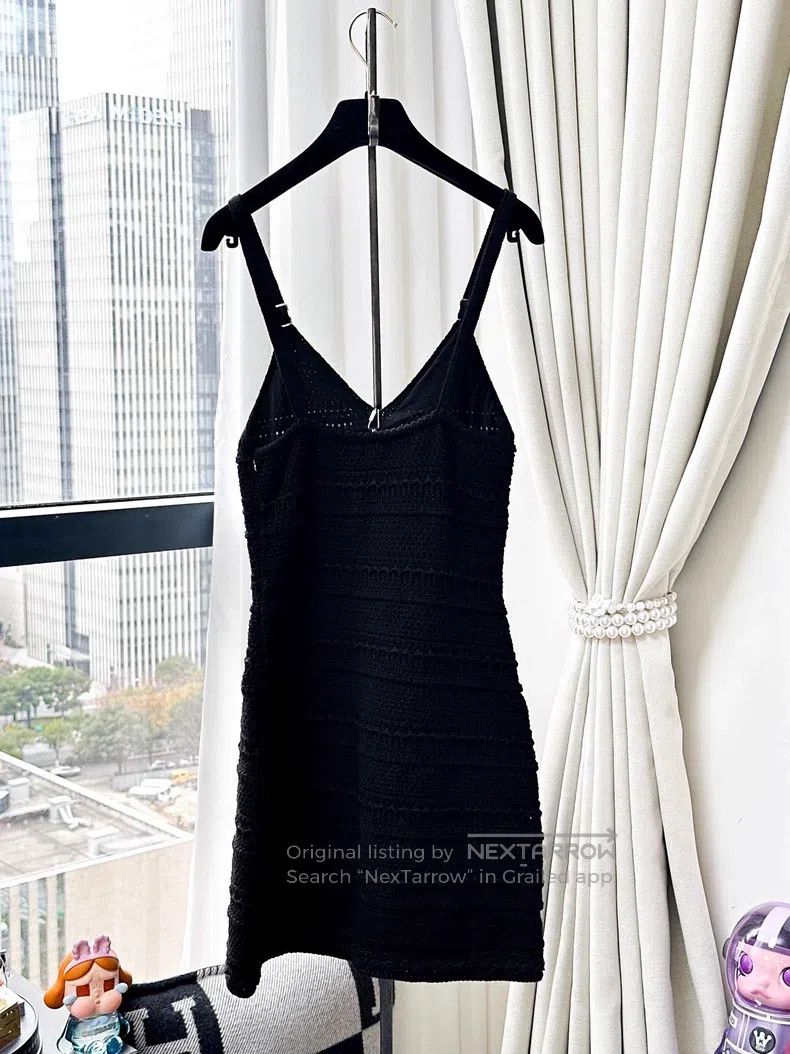 Chanel Chanel Knitted dress with diamond buckles and straps Size XS / US 0-2 / IT 36-38 - 3 Thumbnail