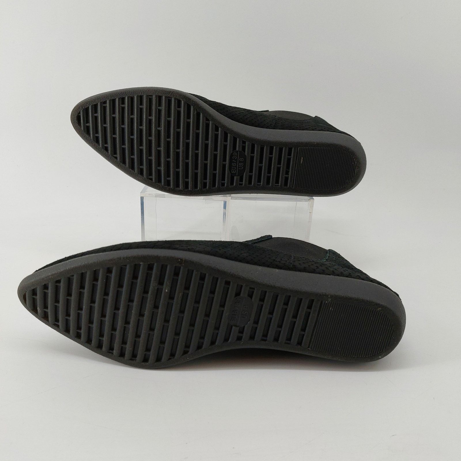 Other The Flexx Black Chelsea Bootie Animal Embossed US 8 Almond Size US 8 / IT 38 - 5 Thumbnail