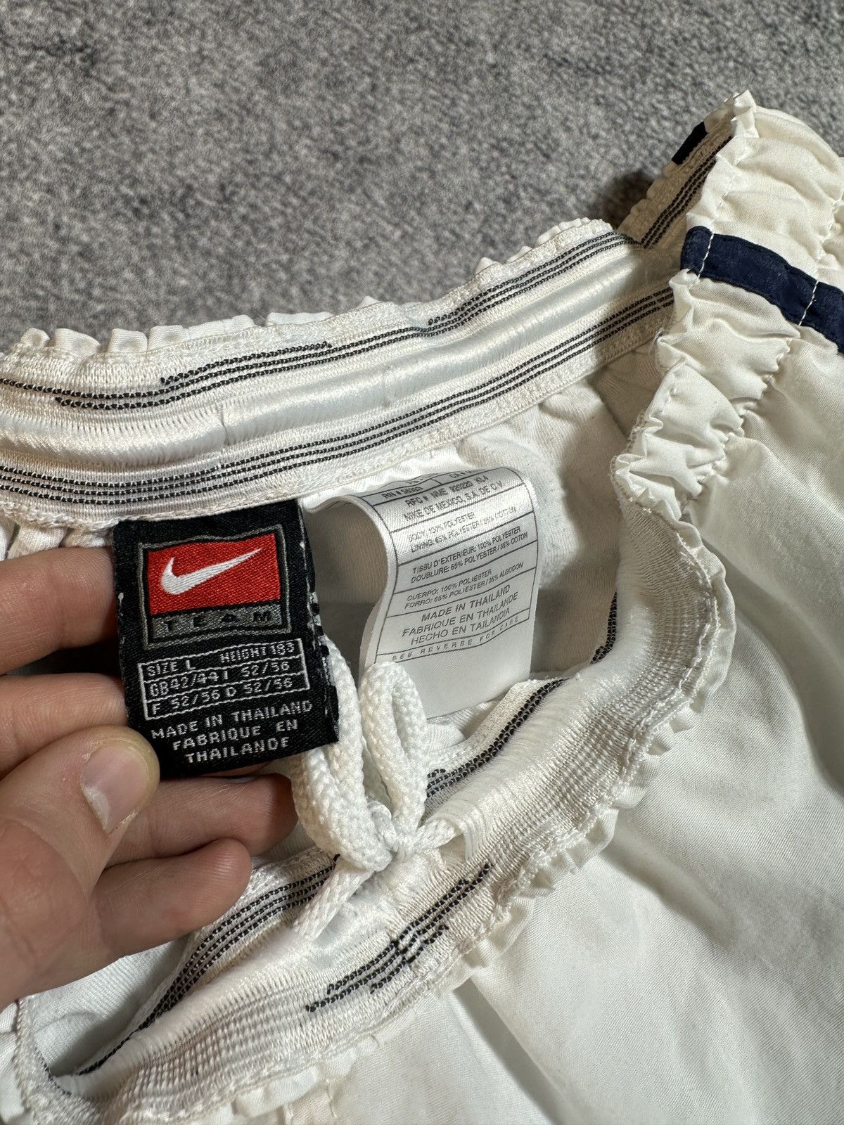 Nike × Vintage Vintage Very Rare Nike Arsenal Shorts 90s Soccer Items Size US 34 / EU 50 - 4 Thumbnail