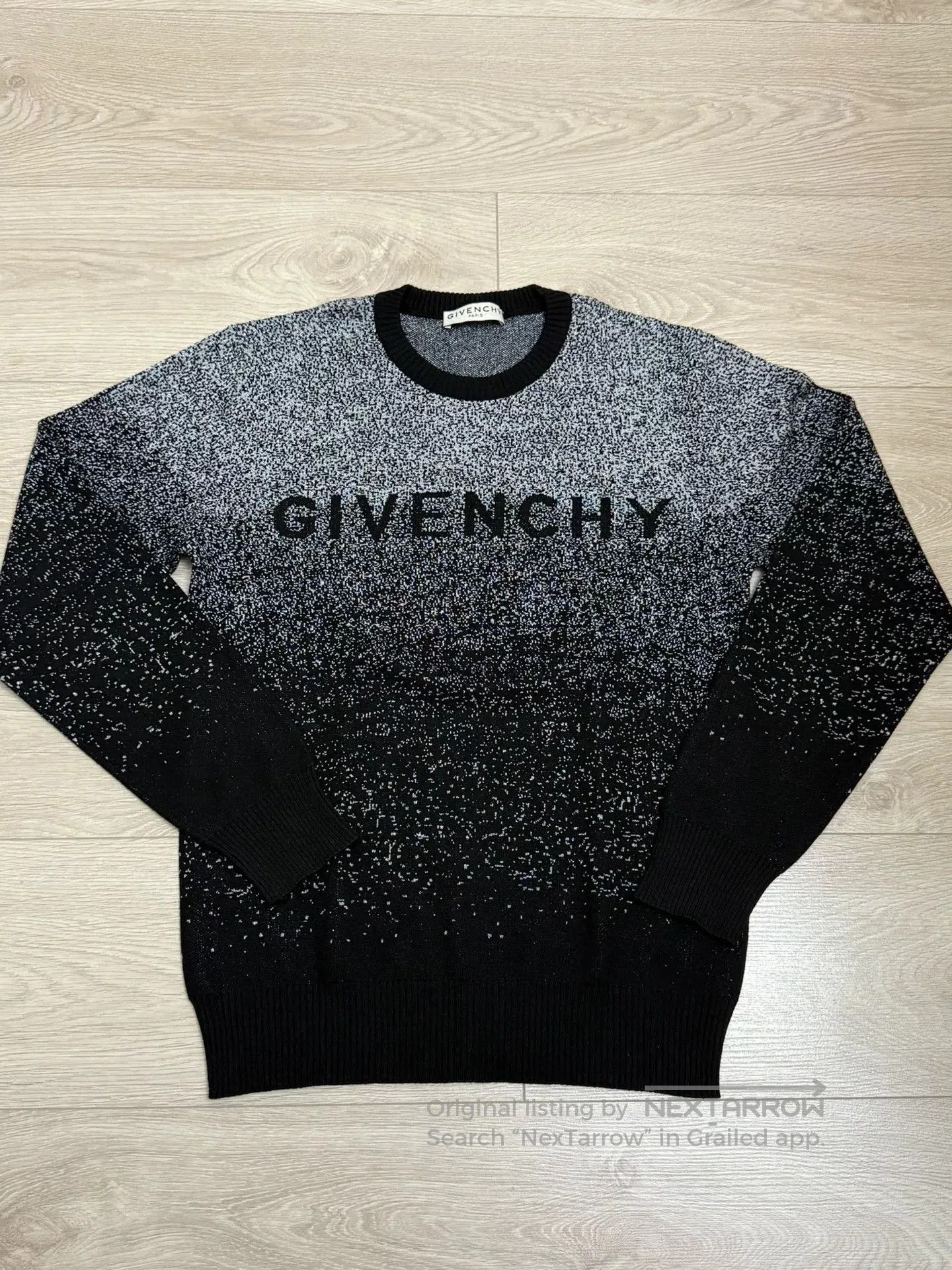 Givenchy Givenchy Sparkling Gradient Sweater. Size XS / US 0-2 / IT 36-38 - 1 Thumbnail