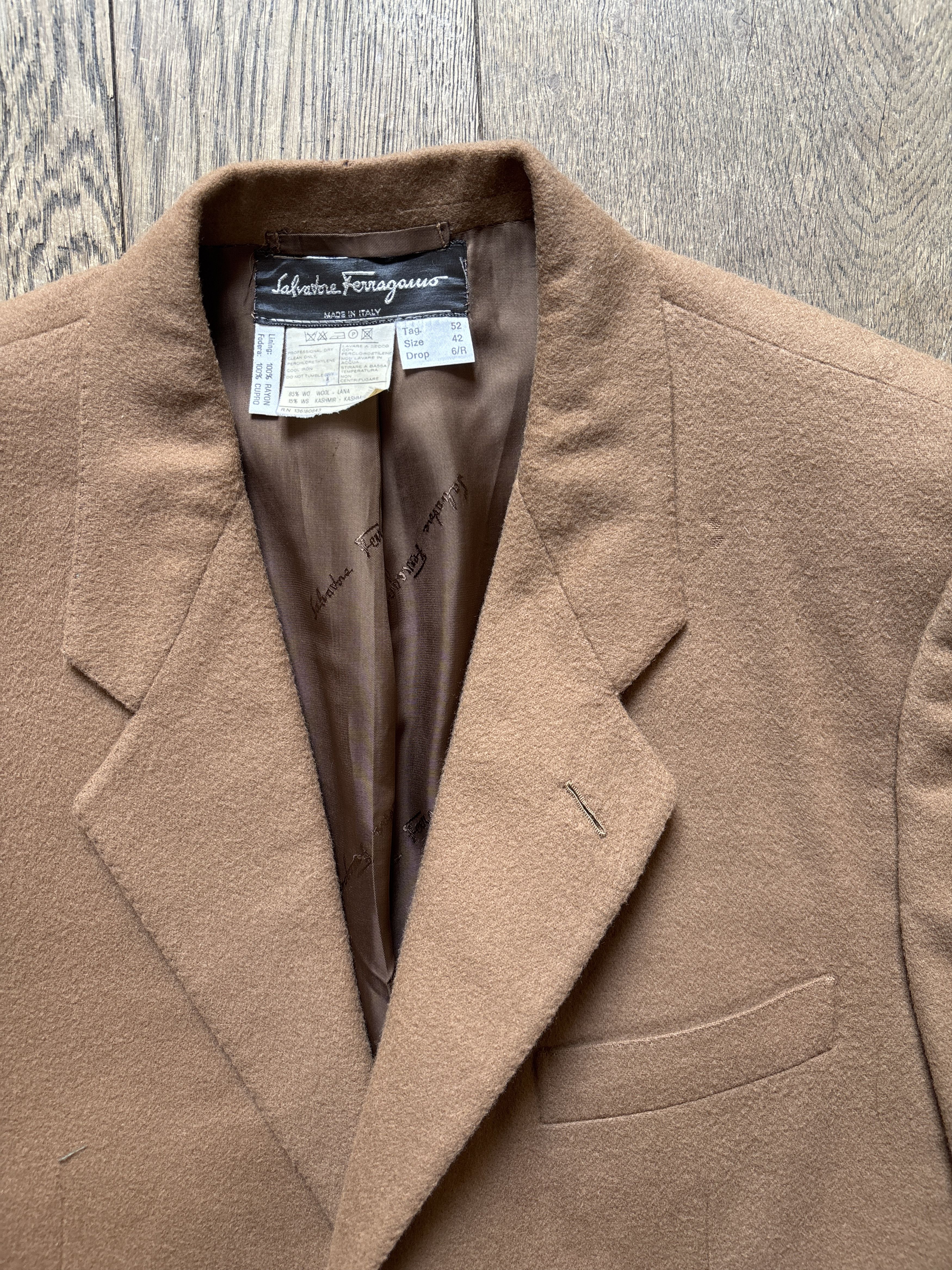 Salvatore Ferragamo Vintage Ferragamo Tailored Blazer Size 42R - 2 Thumbnail