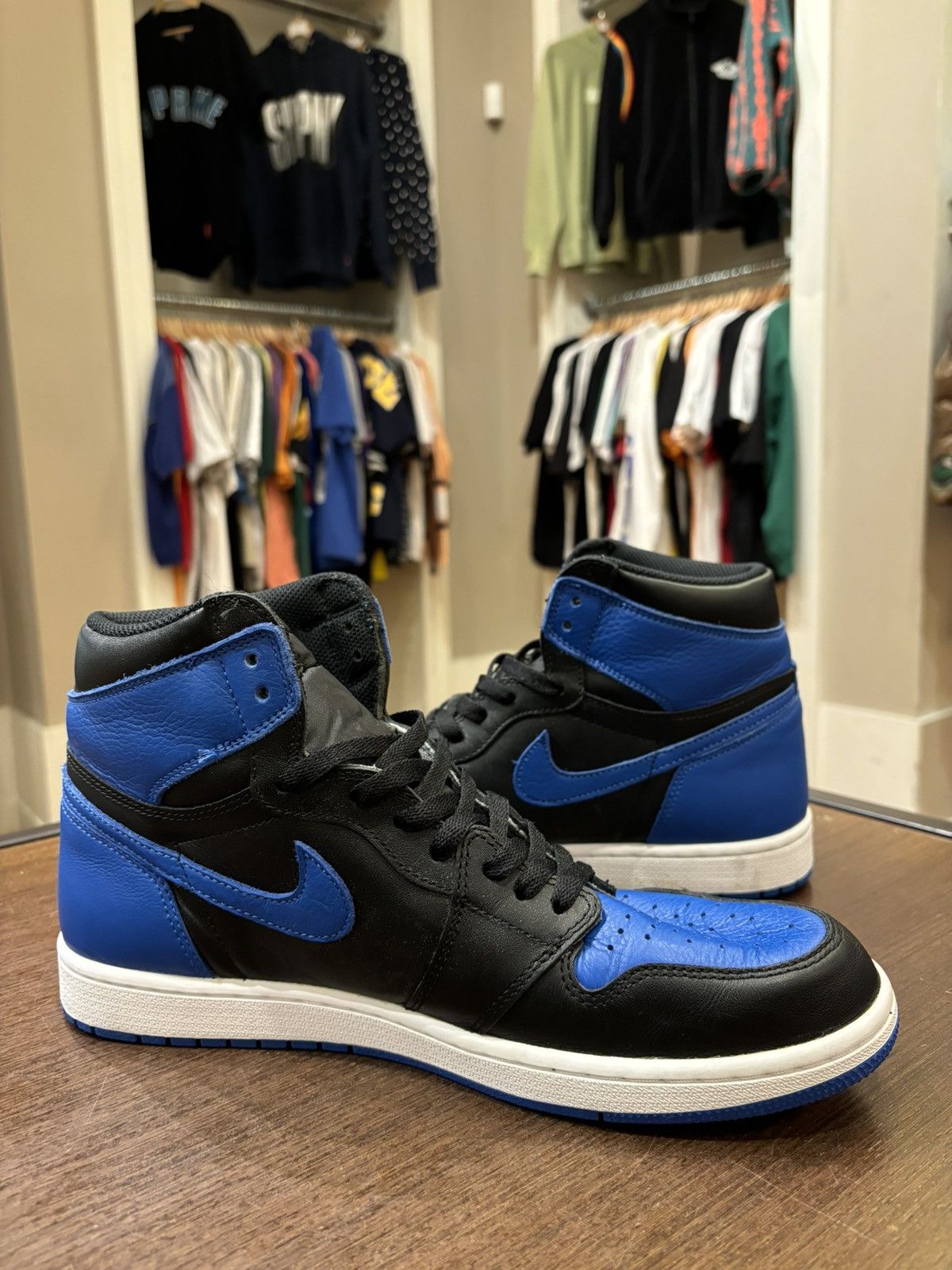 Jordan Brand Jordan 1 Retro Royal (2017) Size US 11.5 / EU 44-45 - 4 Thumbnail