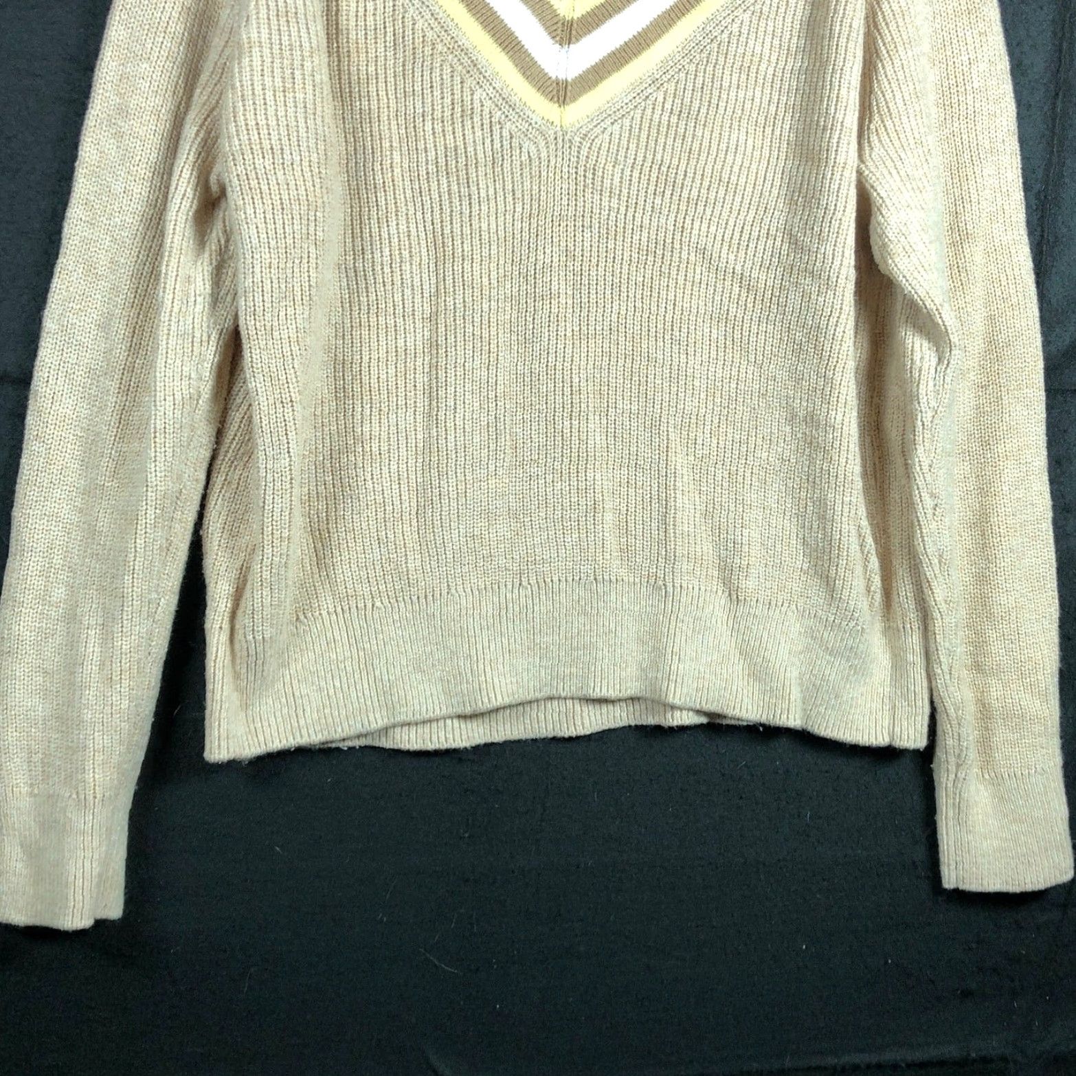 Talbots Talbots Sweater Tan Pullover V-Neck Long Sleeve Cotton Nylon Blend XL Womens Regular Size Pullover knit Casual Workwear 80s? Size XL / US 12-14 / IT 48-50 - 3 Thumbnail