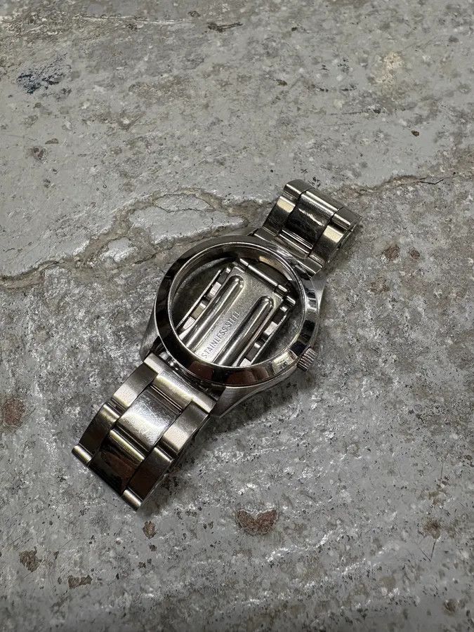 Maison Margiela AW2006 Maison Margiela Re-Edition H&M Silver Steel No Dial Watch Size ONE SIZE - 7 Thumbnail