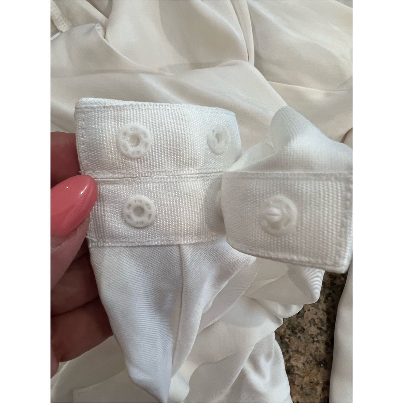 Other Favorite Daughter “The Date Blouse” Ivory Satin Bodysuit NW Size M / US 6-8 / IT 42-44 - 6 Thumbnail