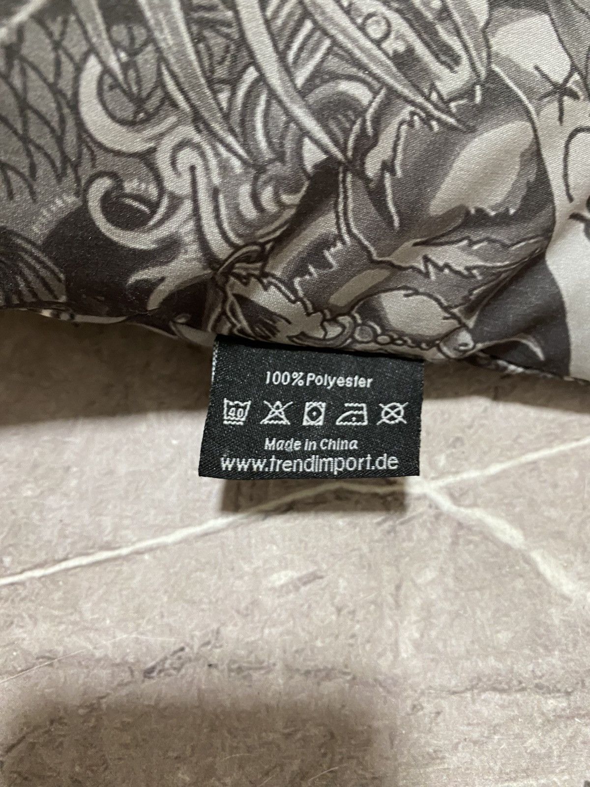 Ed Hardy Vintage Y2K Ed Hardy by Christian Audigier Two Pillow Rare Size ONE SIZE - 17 Thumbnail