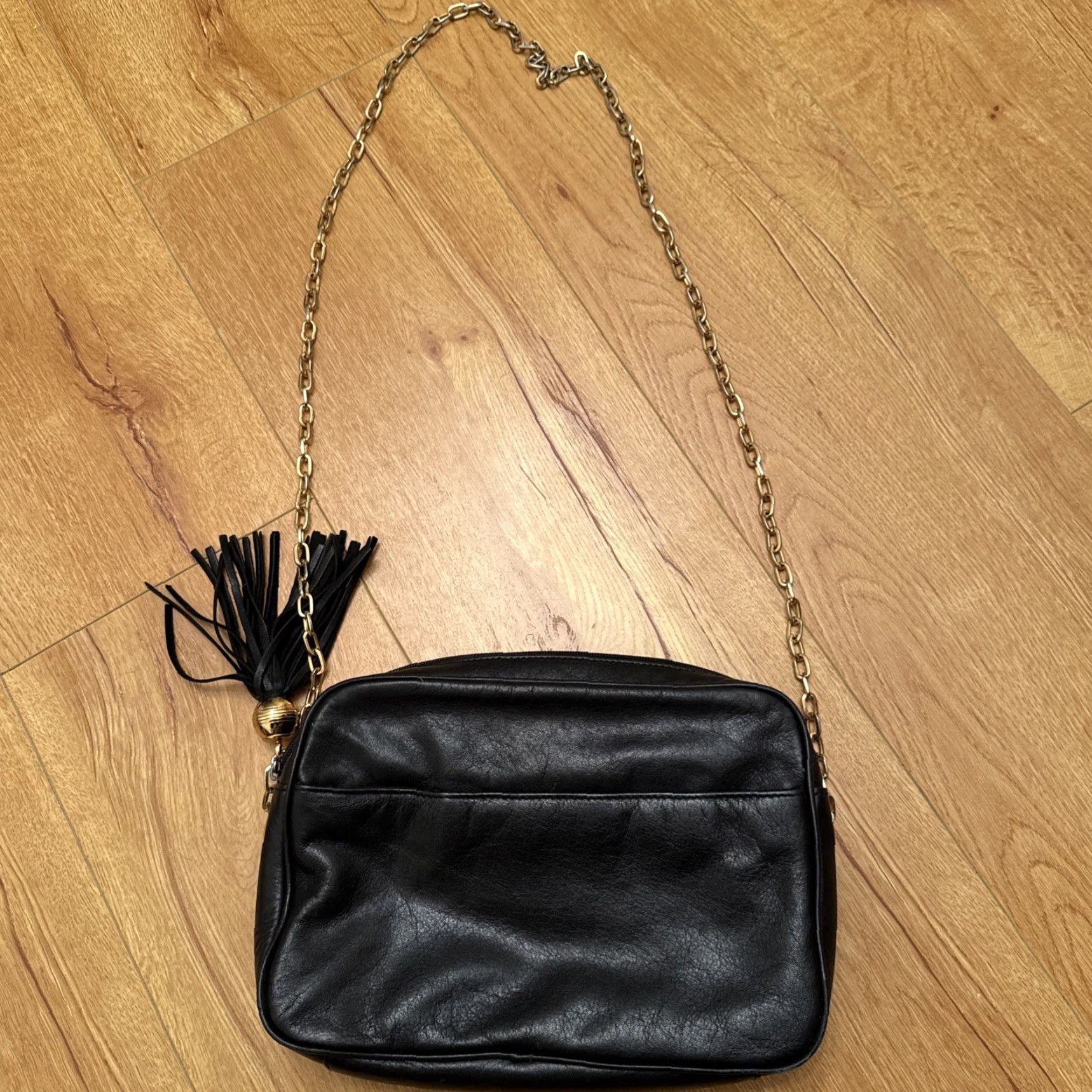 Vintage VINTAGE Valerie Stevens Crossbody Bag Leather Black Gold Chain Fringe Tassle Classic Womens Size ONE SIZE - 4 Thumbnail