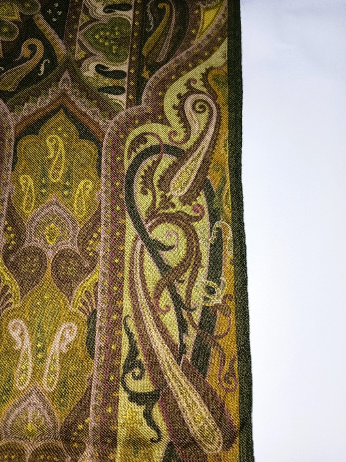 Etro ETRO MILANO ITALY Signature Abstract Vintage Silk Scarf Size ONE SIZE - 7 Thumbnail