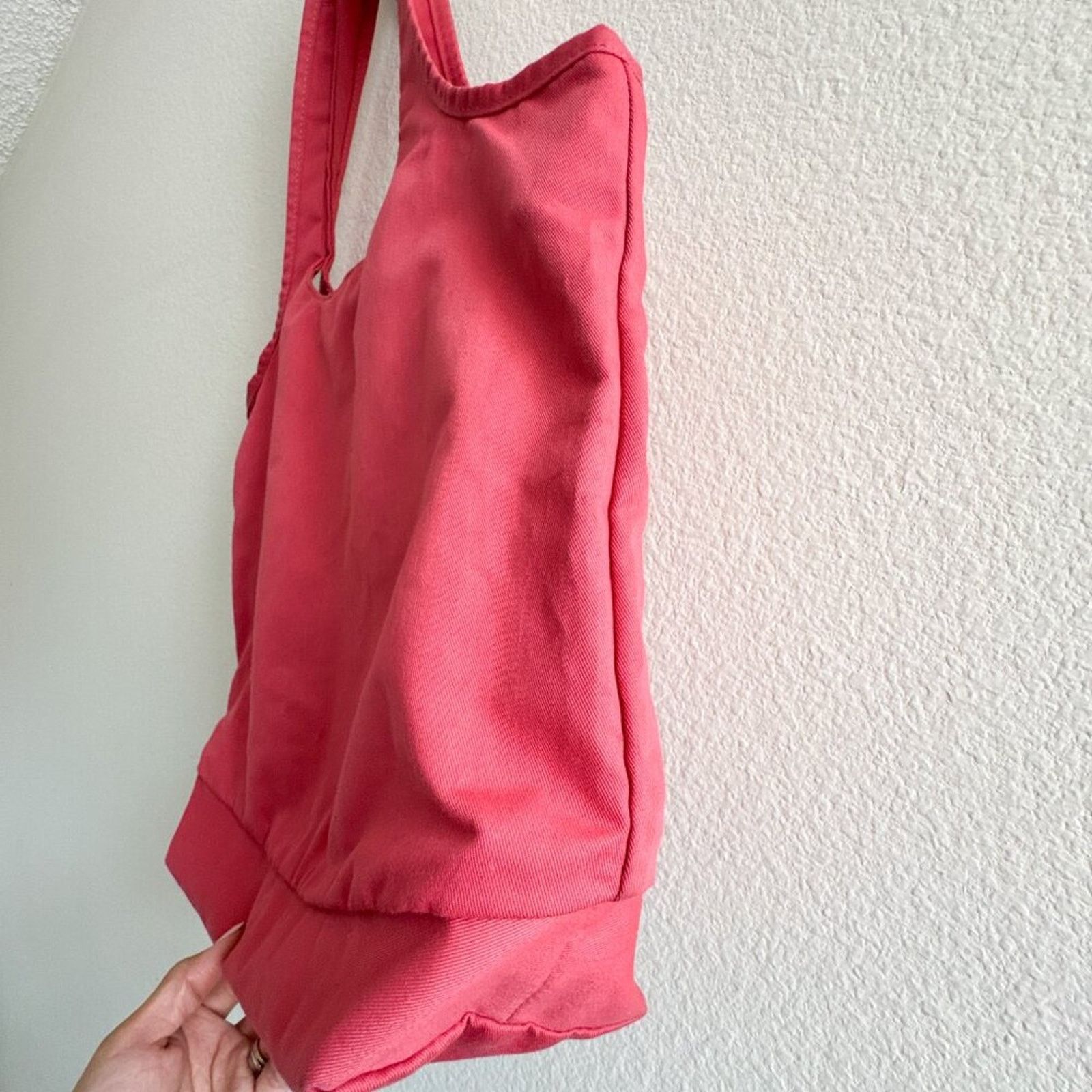 Crumpler Crumpler the Relish Tote bag Salmon Pink Size ONE SIZE - 4 Thumbnail