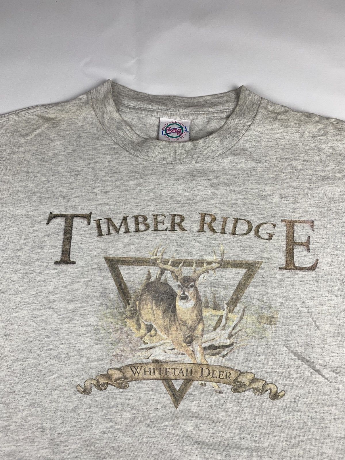 Vintage Vintage Art Animal Deer tshirt Size US L / EU 52-54 / 3 - 1 Thumbnail