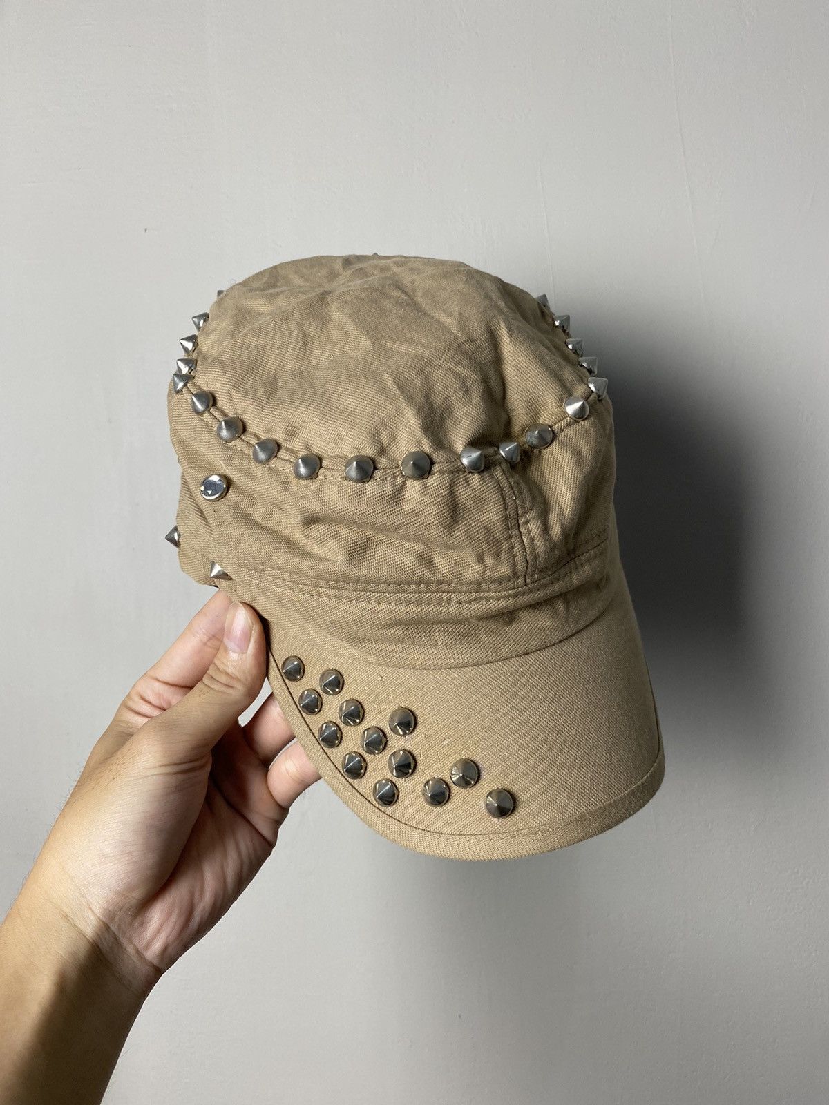 If Six Was Nine × Japanese Brand × Le Grande Bleu (L.G.B.) Cadet Studded Punk Hat Size ONE SIZE - 1 Thumbnail