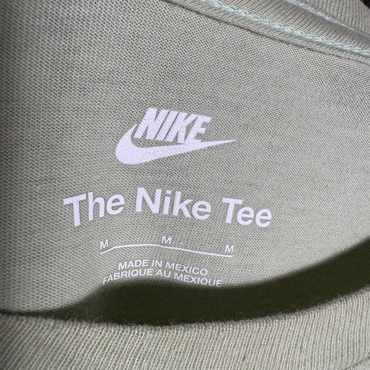 Nike Nike New York City Tee / Y2K Size US L / EU 52-54 / 3 - 5 Thumbnail