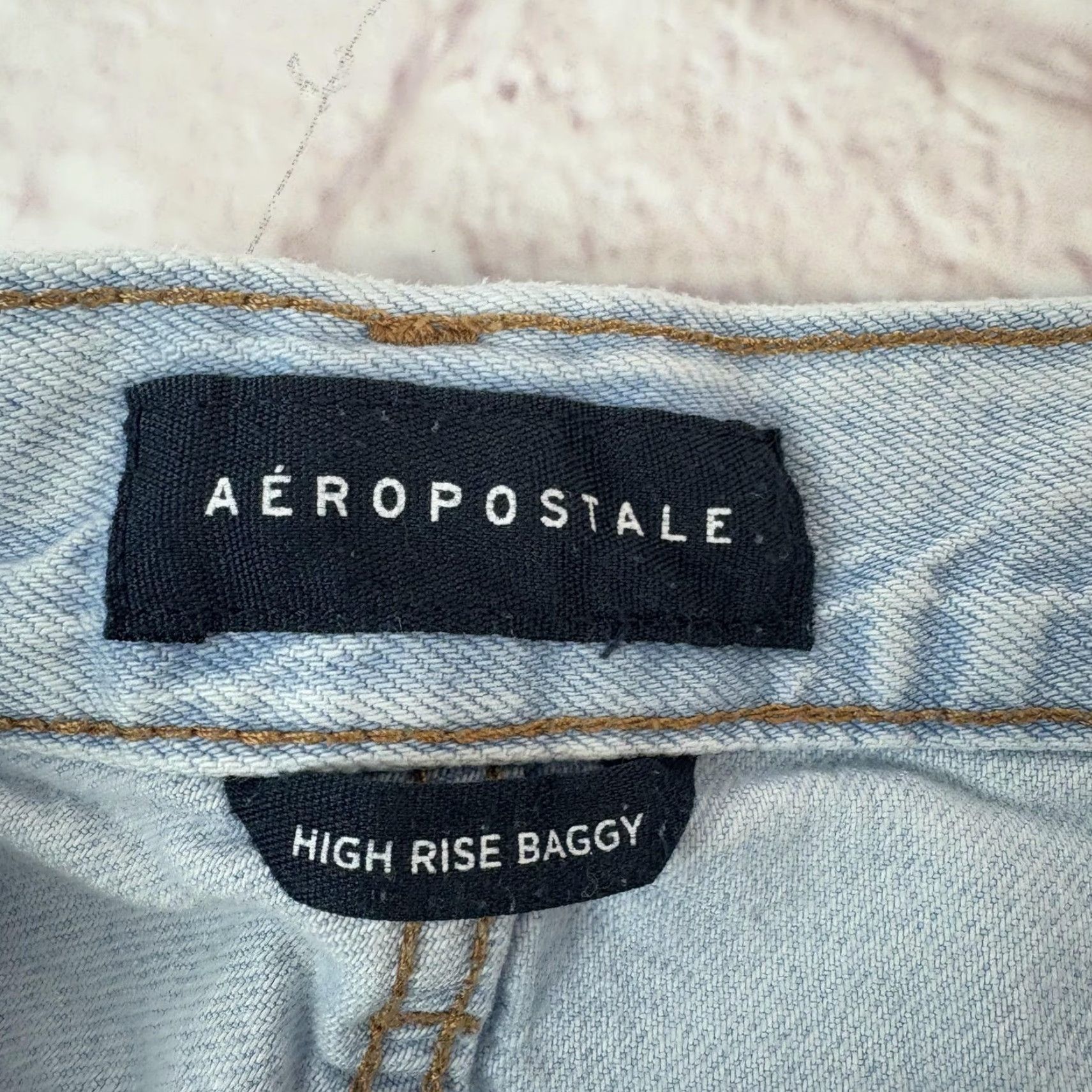 Aeropostale Aéropostale High Rise Baggy Jeans Womens 00 Short Light Wash Wide-Leg Denim Size 24" / US 00 / IT 34 - 5 Thumbnail