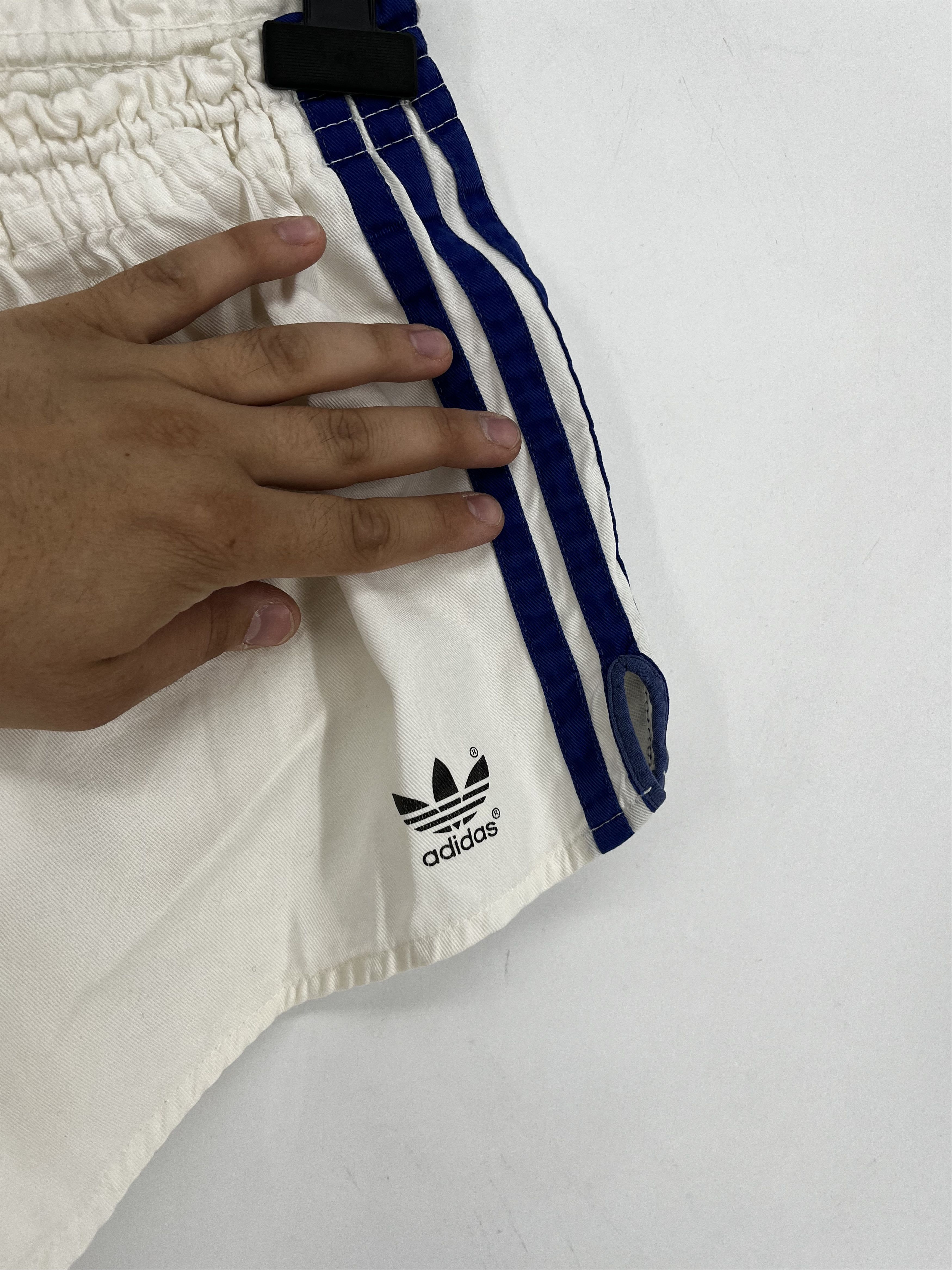 Adidas Vintage short adidas Mede in Yugoslavia Y2K White Size US M / EU 48-50 / 2 - 4 Thumbnail