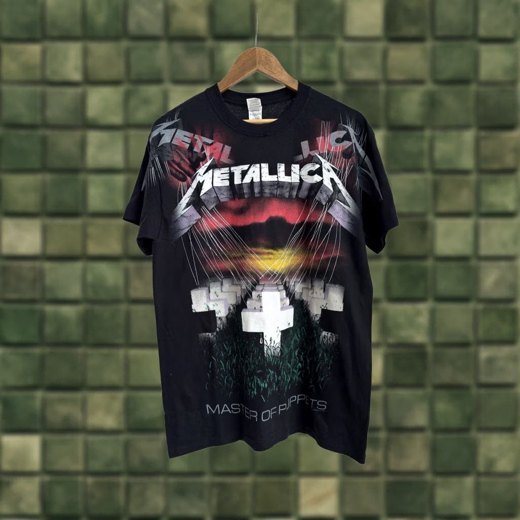 Gildan VINTAGE Metallica Shirt M Black Cotton Short Sleeve Logo Band Tees 2013 USA Rock Mens Size US M / EU 48-50 / 2 - 1 Thumbnail