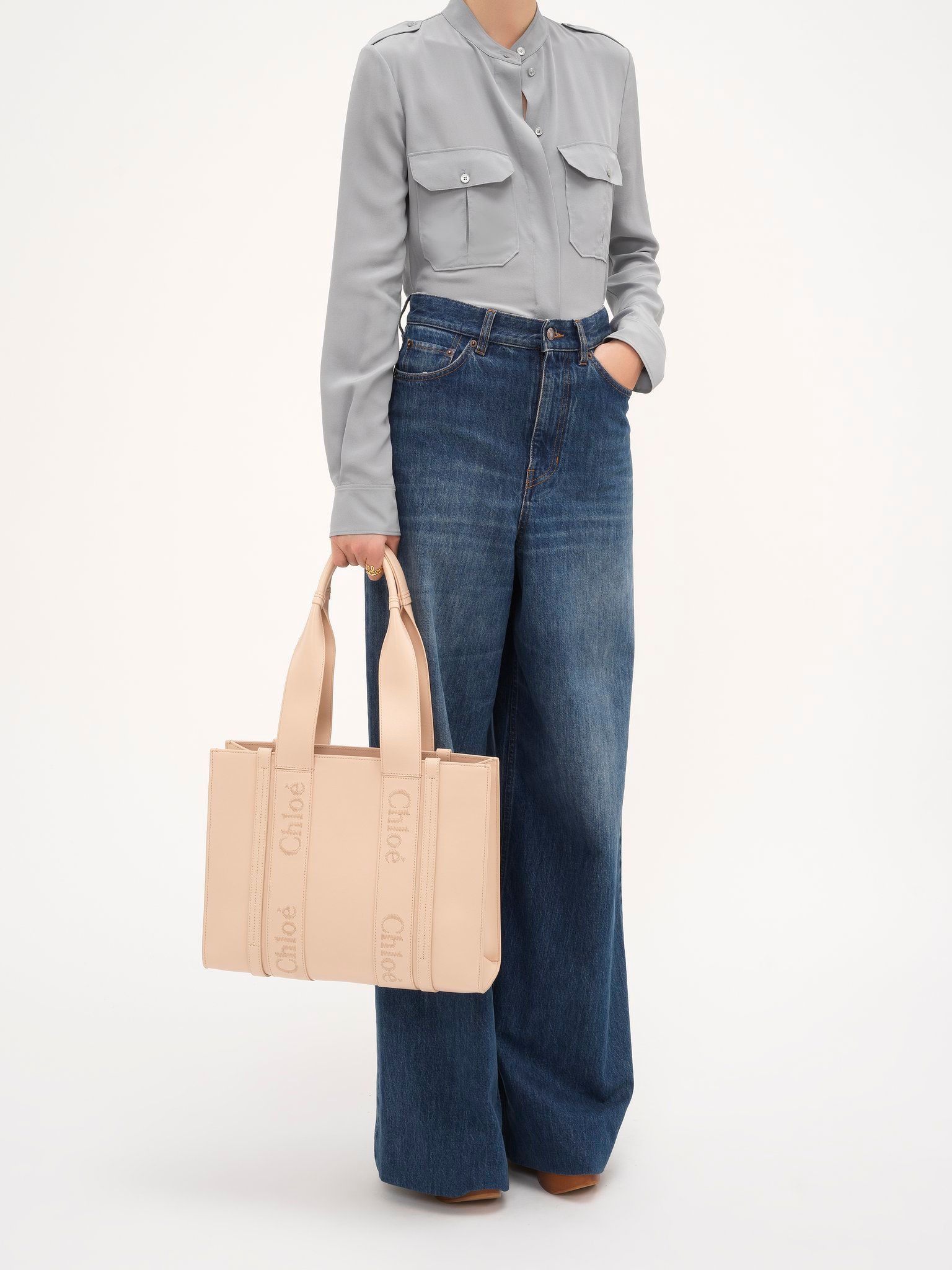 Chloe o1loc1c10425 Size:OS / Woody Medium Bag in Cement Pink Size ONE SIZE - 4 Thumbnail