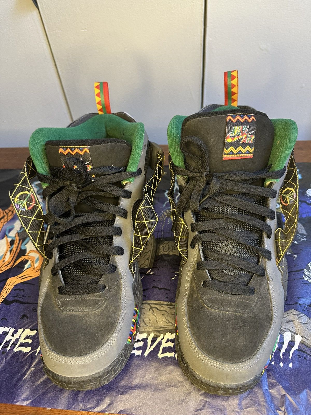 Nike Nike Air Raid "live together , play together" size 12 2014 Size US 12 / EU 45 - 1 Thumbnail
