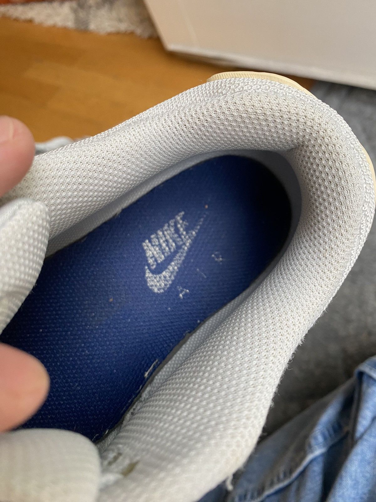 Nike Nike Air Max 90 Pure Platinum Blue Void Size US 9.5 / EU 42-43 - 10 Thumbnail