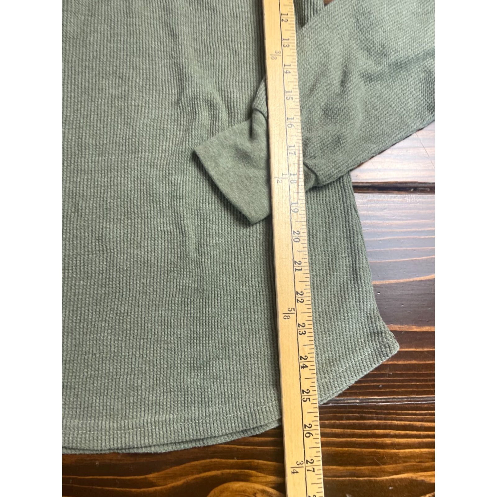 Vintage Bobbie Brooks Sweater Women's XL Green Long Sleeve Ribbed ¼ Button V Neck Pullover Knit Fashion Modern Womens Size XL / US 12-14 / IT 48-50 - 5 Thumbnail