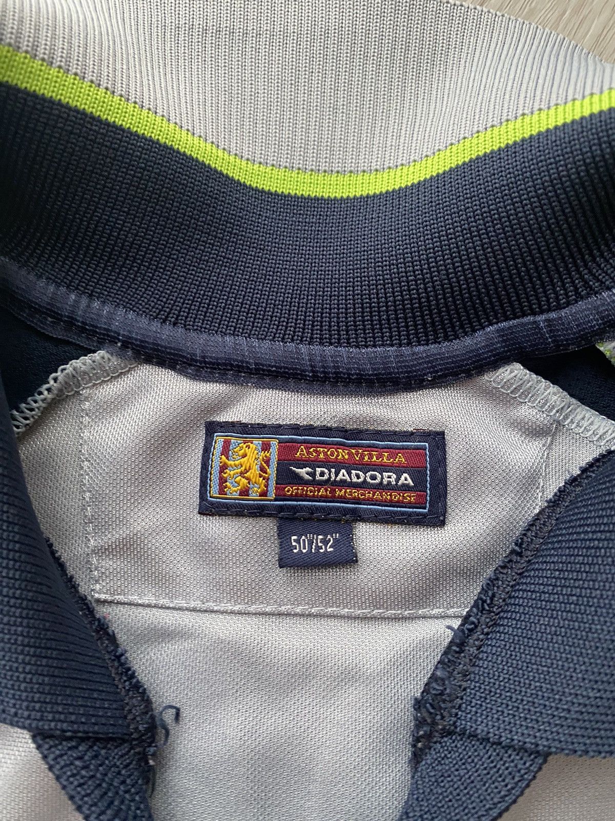Diadora × Vintage 2001-2002 Aston Villa Peter Crouch Long Sleeve Jersey Size US L / EU 52-54 / 3 - 6 Thumbnail