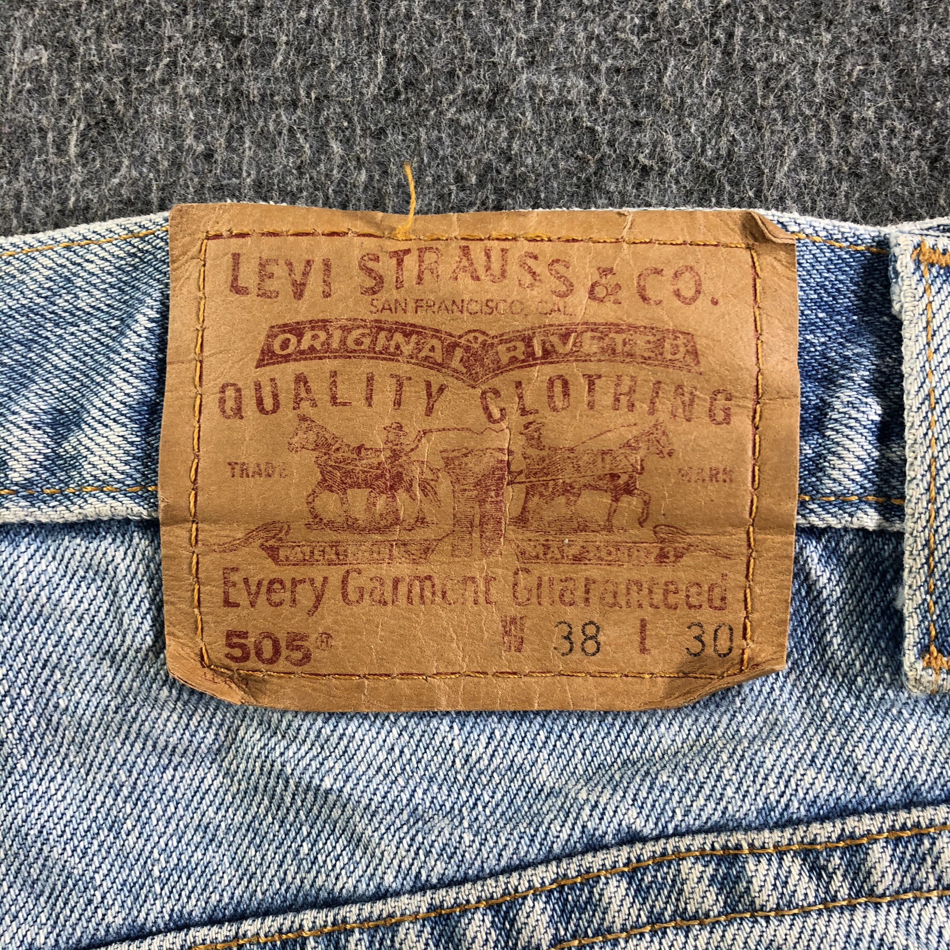 Levi's 90s Vintage Light Wash Levis 505 Jeans-J4187 Size US 38 / EU 54 - 5 Thumbnail