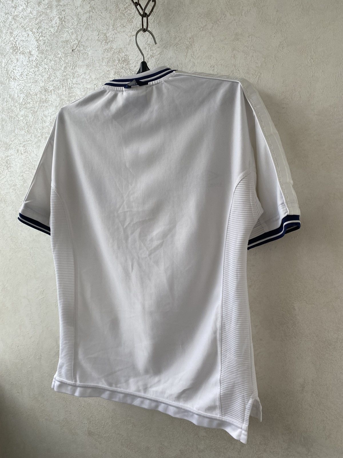 Umbro Vintage UMBRO England 1999-2001 Home Vapa Football Shirt Size US S / EU 44-46 / 1 - 21 Thumbnail
