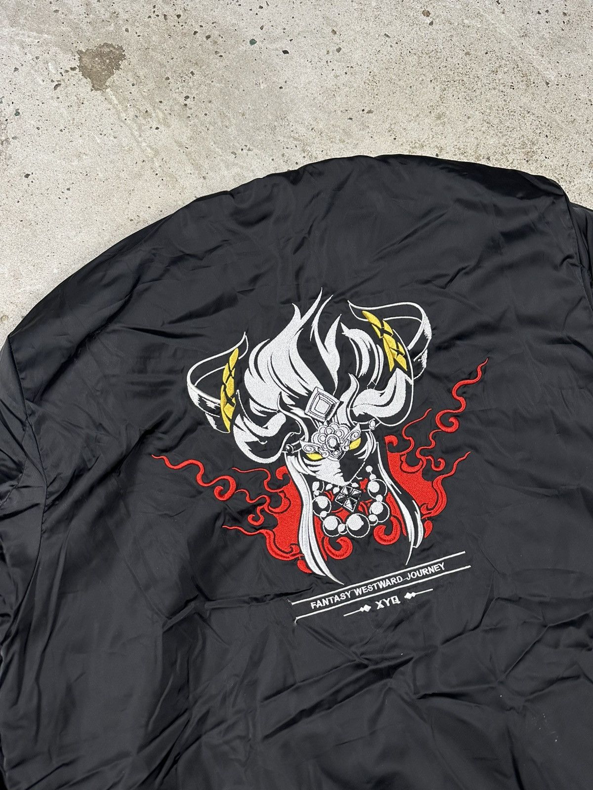 Japanese Brand × The Game × Vintage Vintage Y2K Fantasy Westward Journey Promo Black Bomber Size US L / EU 52-54 / 3 - 10 Thumbnail