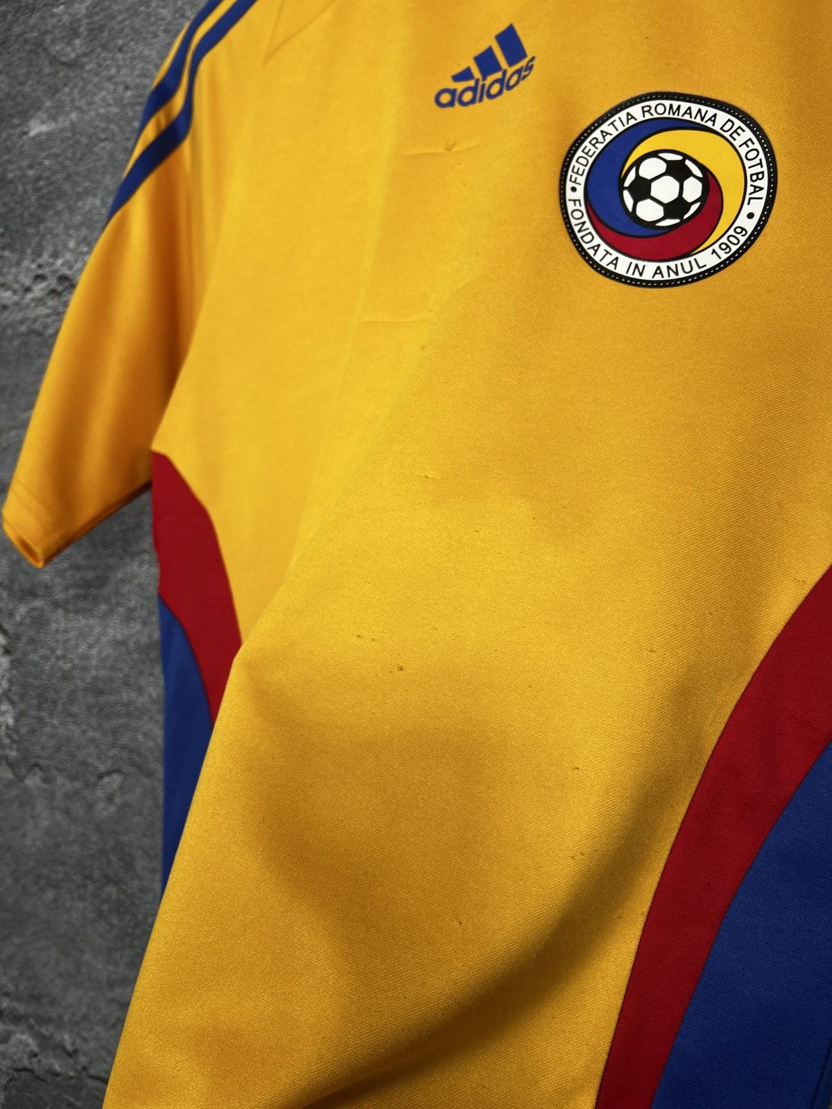 Adidas Vintage Adidas Romania 2008/10 #1 Helton Jersey T-shirt Size US S / EU 44-46 / 1 - 10 Thumbnail