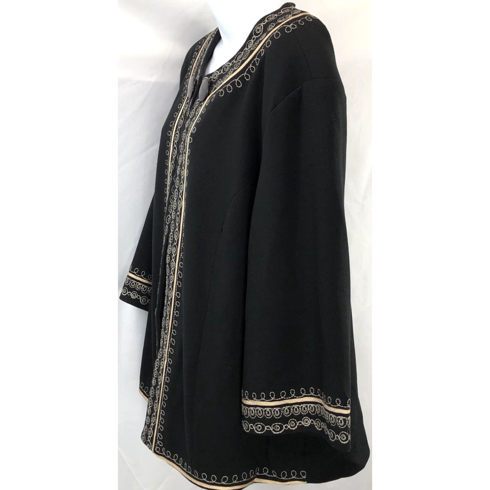 Vintage Lily Stanhope Jacket 1X Black Gold Embroidered 3/4 Sleeve Victorian Kimono City Classic Edwardian Coquette Caped Swing Jacket Womens Size XL / US 12-14 / IT 48-50 - 2 Thumbnail