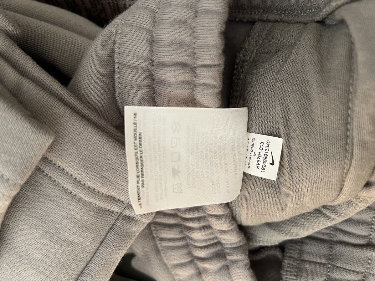Fear of God FEAR OF GOD X NIKE TEAR AWAY PANTS Size US 32 / EU 48 - 12 Thumbnail