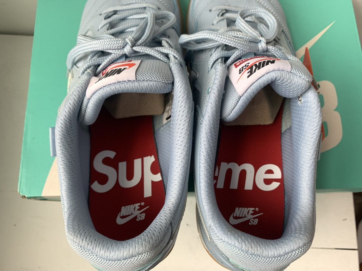 Nike × Supreme Nike SB Supreme Gato QS LT Armory Blue 9 Size US 9 / EU 42 - 6 Thumbnail