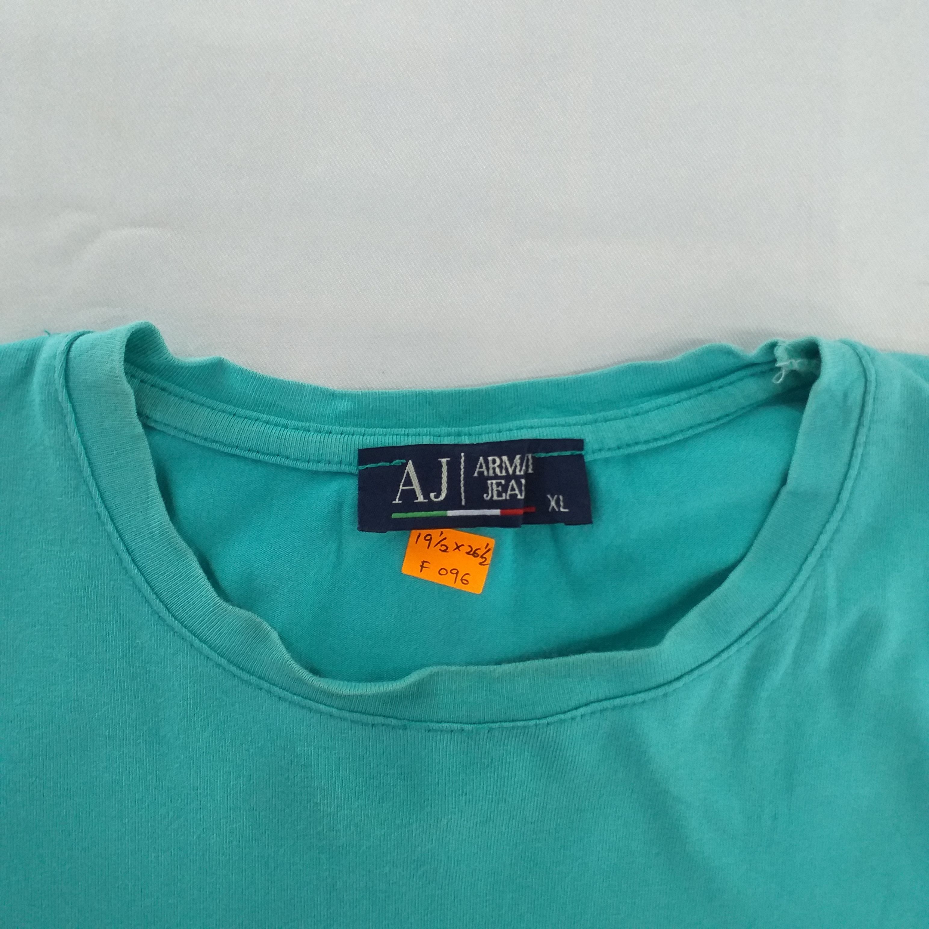 Armani Giorgio Armani (Armani Jeans) Medium Tshirt -F096 Size US M / EU 48-50 / 2 - 5 Thumbnail