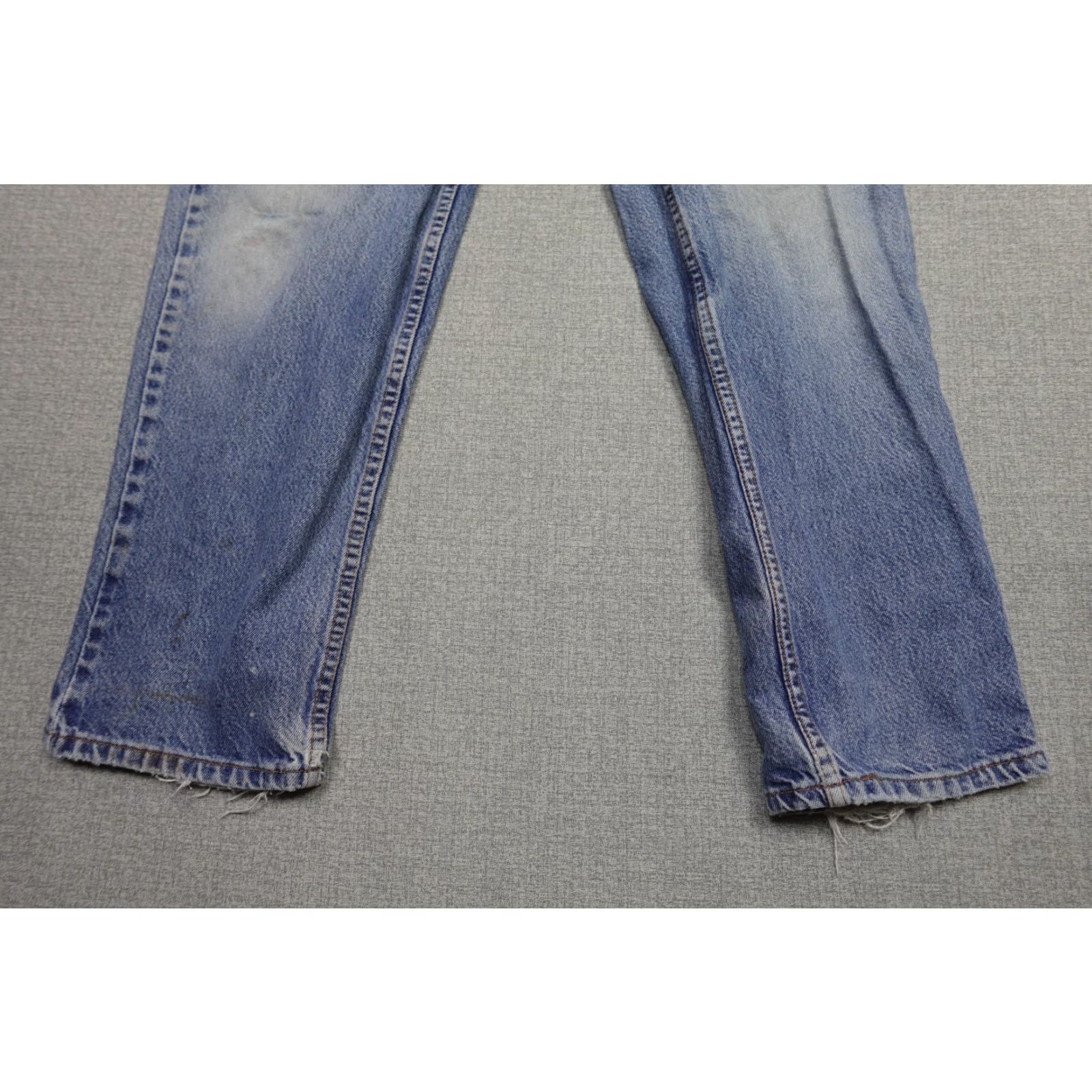 Levi's Levi's Jeans 454 Regular 36x30 Blue Light Denim Straight Leg 5-Pocket Mens 90s USA Size US 36 / EU 52 - 3 Thumbnail