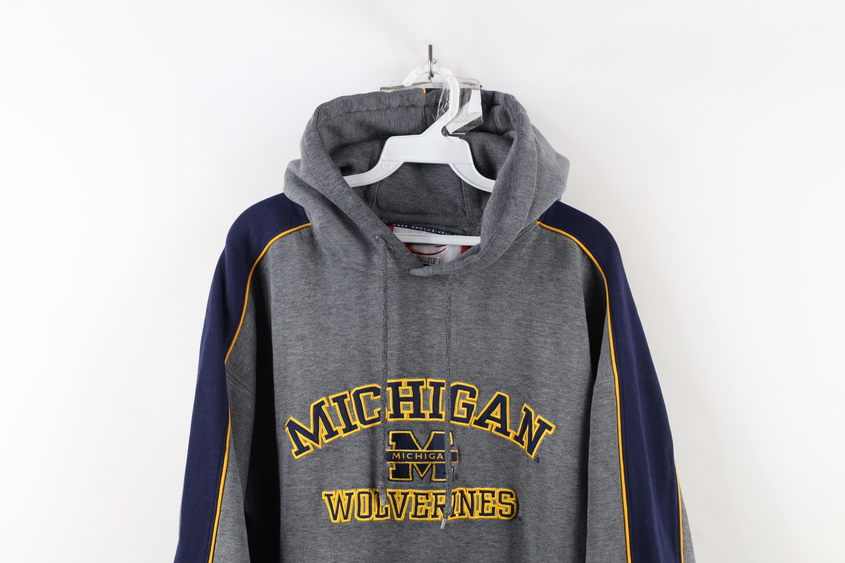 Vintage Vintage 90s Spell Heavyweight University of Michigan Hoodie Size US XL / EU 56 / 4 - 2 Thumbnail