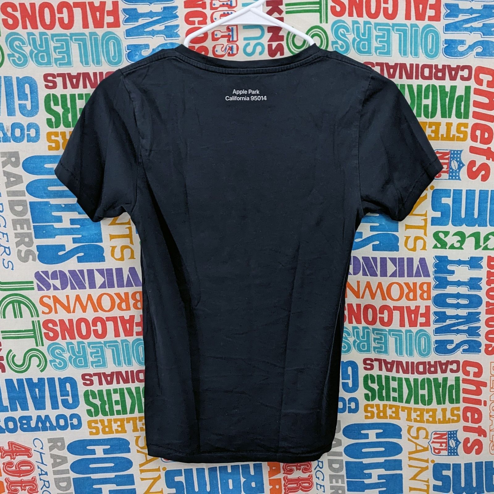 Apple Apple Park Infinity Loop T Shirt Size XXS Black Graphic Tee Size US XXS / EU 40 - 6 Thumbnail