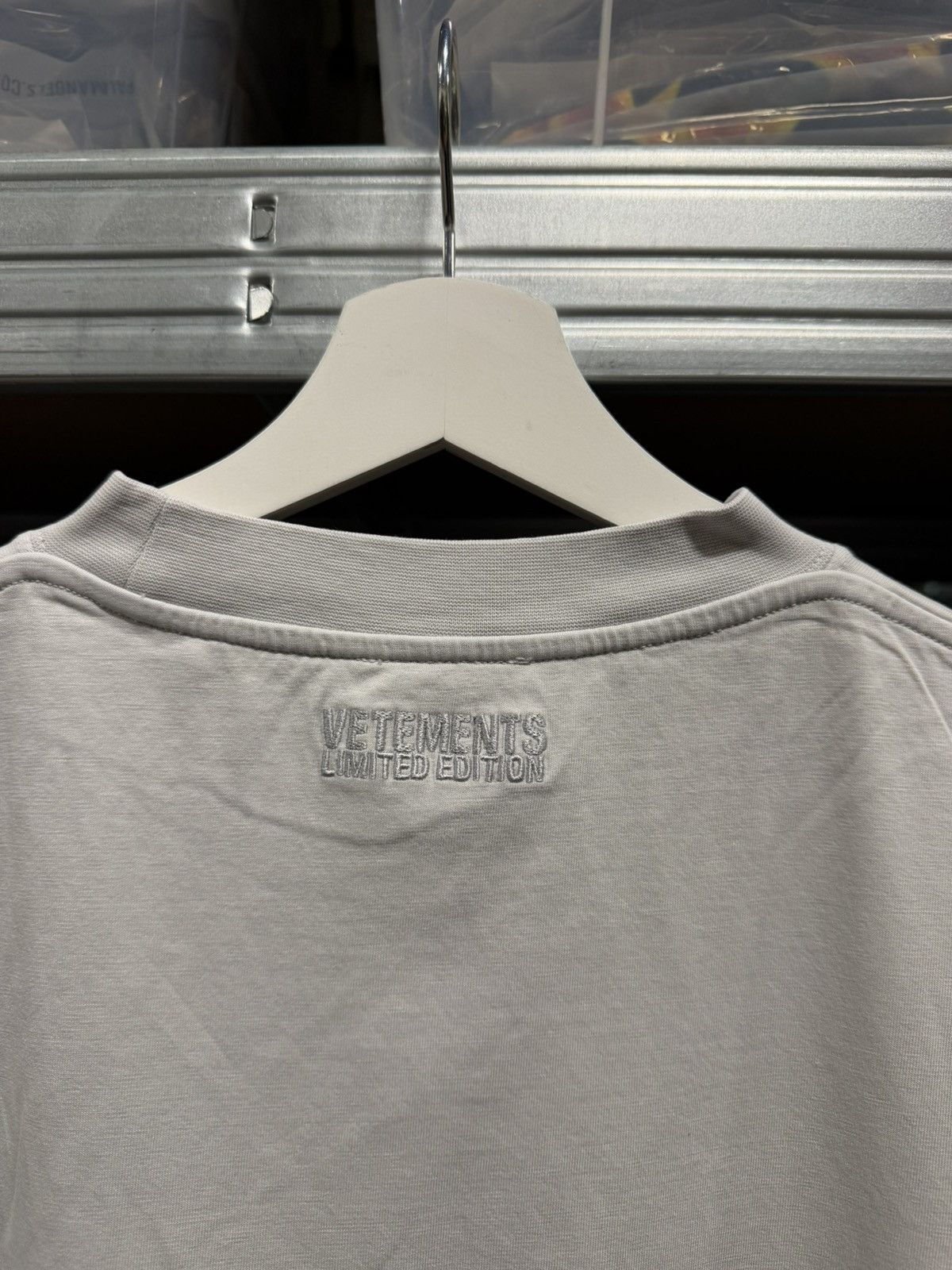 Vetements Vetements Im done Cash Bill Long Sleeve T-Shirt NEW 800$ Size US XS / EU 42 / 0 - 5 Thumbnail