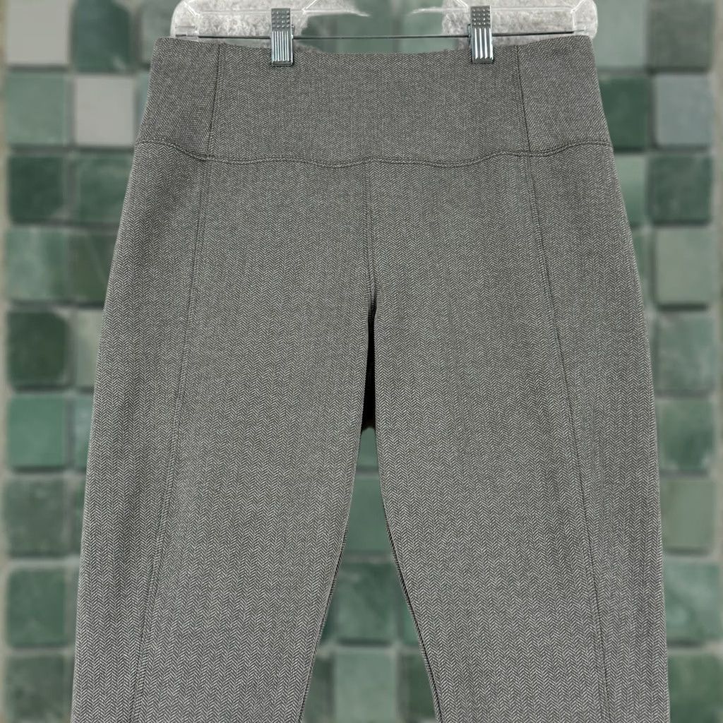 Athleta Athleta Delancey Herringbone Tight Leggings Womens Medium Gray Pull On Stretch Size 32" / US 10 / IT 46 - 1 Thumbnail