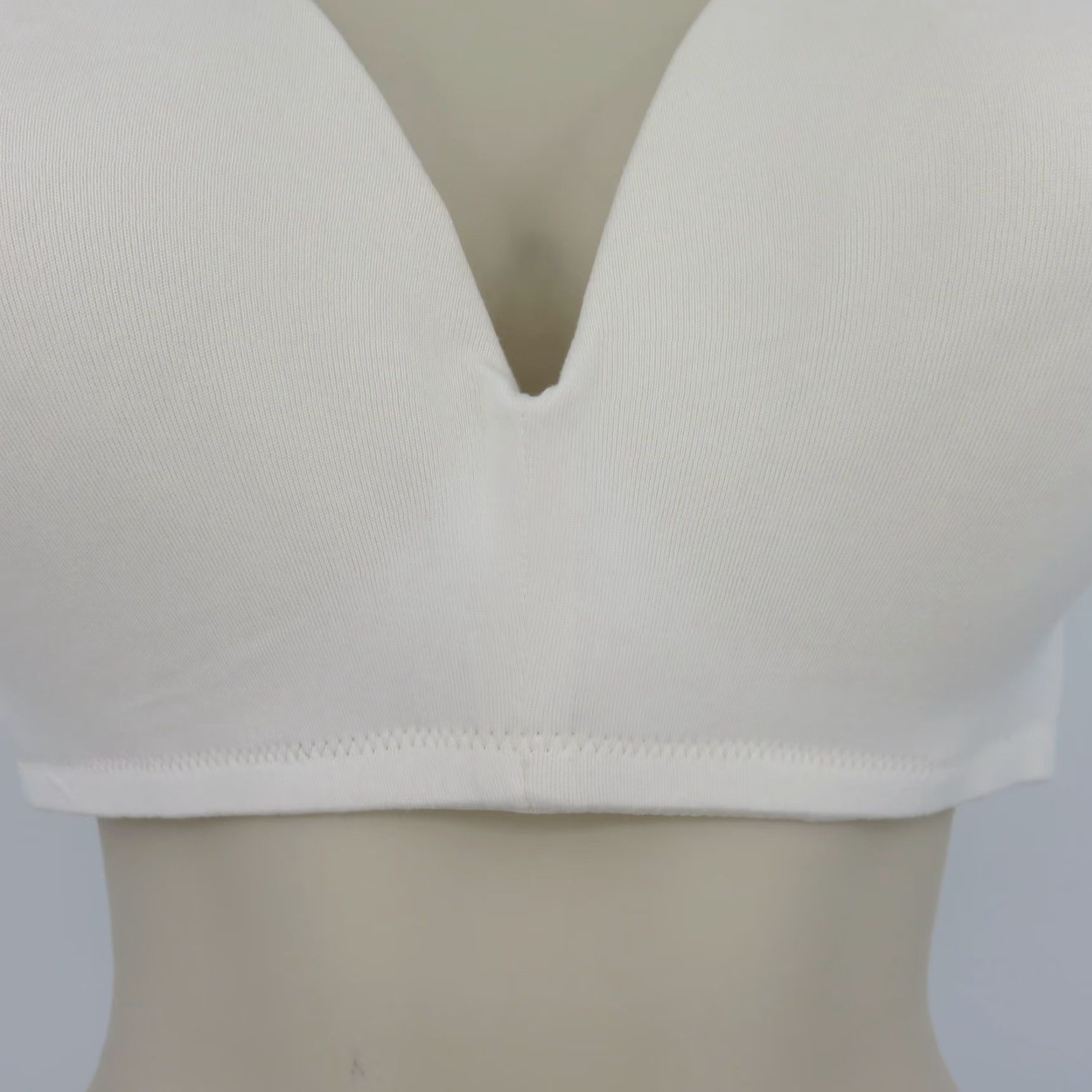 Vintage Tranquil & True Womens Bra 3X Plus Size Wire Free Lightly Lined Solid White NEW Size ONE SIZE - 3 Thumbnail