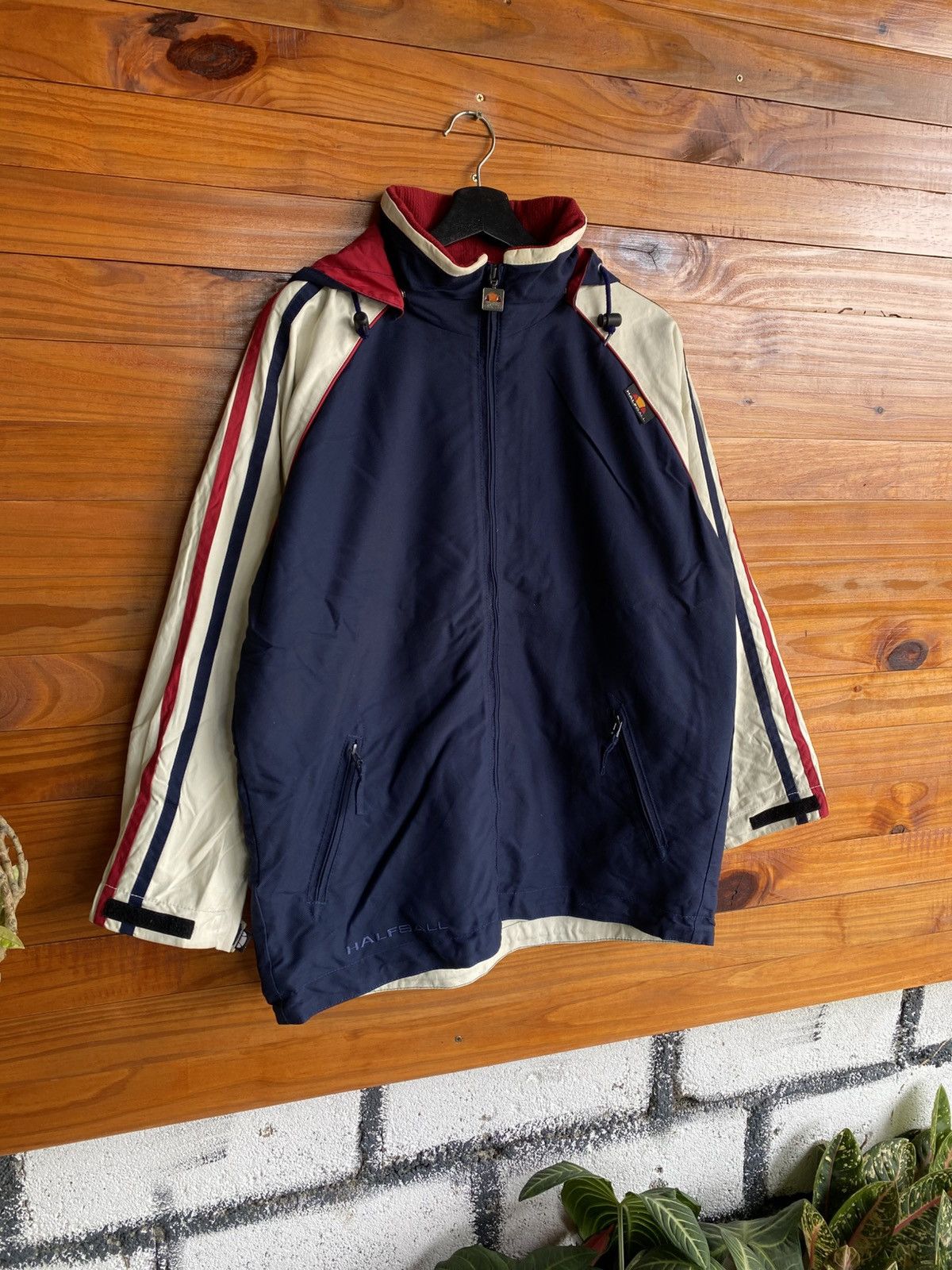 Ellesse × Goldwin Vintage Ellesse Halfball Hooded Jacket Navy White Red Jacket Size US S / EU 44-46 / 1 - 5 Thumbnail