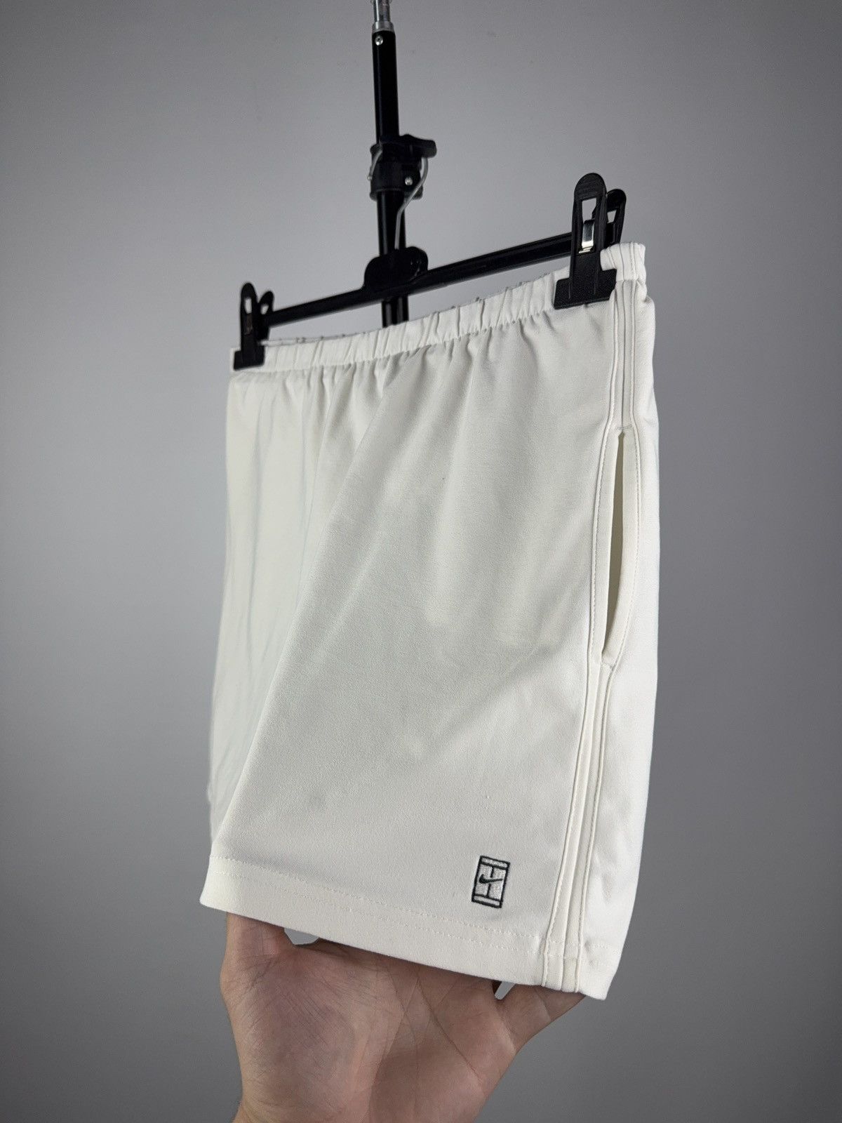 Nike Y2K 00s White Athletic Mini Skort Sporty Tennis Women’s S-M Size 28" / US 6 / IT 42 - 2 Thumbnail