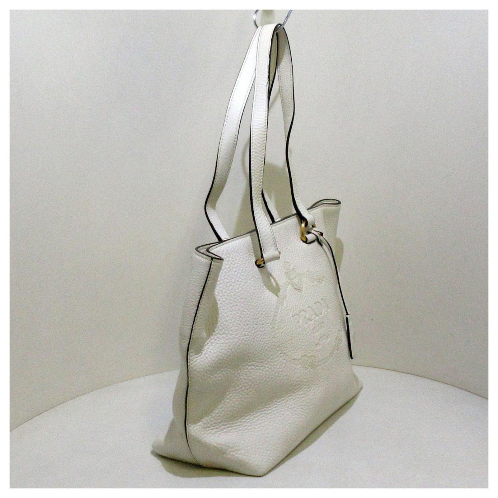 Prada o1srvl11e0624 Size: OS / Shoulder Bag in White Size ONE SIZE - 3 Thumbnail
